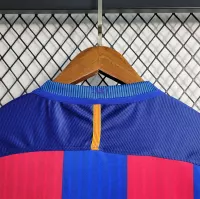 16-17 Barcelona Home Retro Jersey - view 11