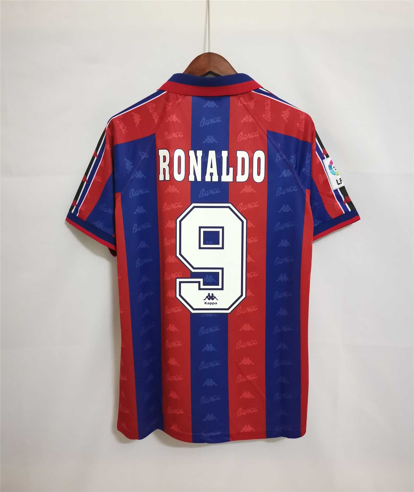 96-97 Barcelona Home Retro Jersey - view 14