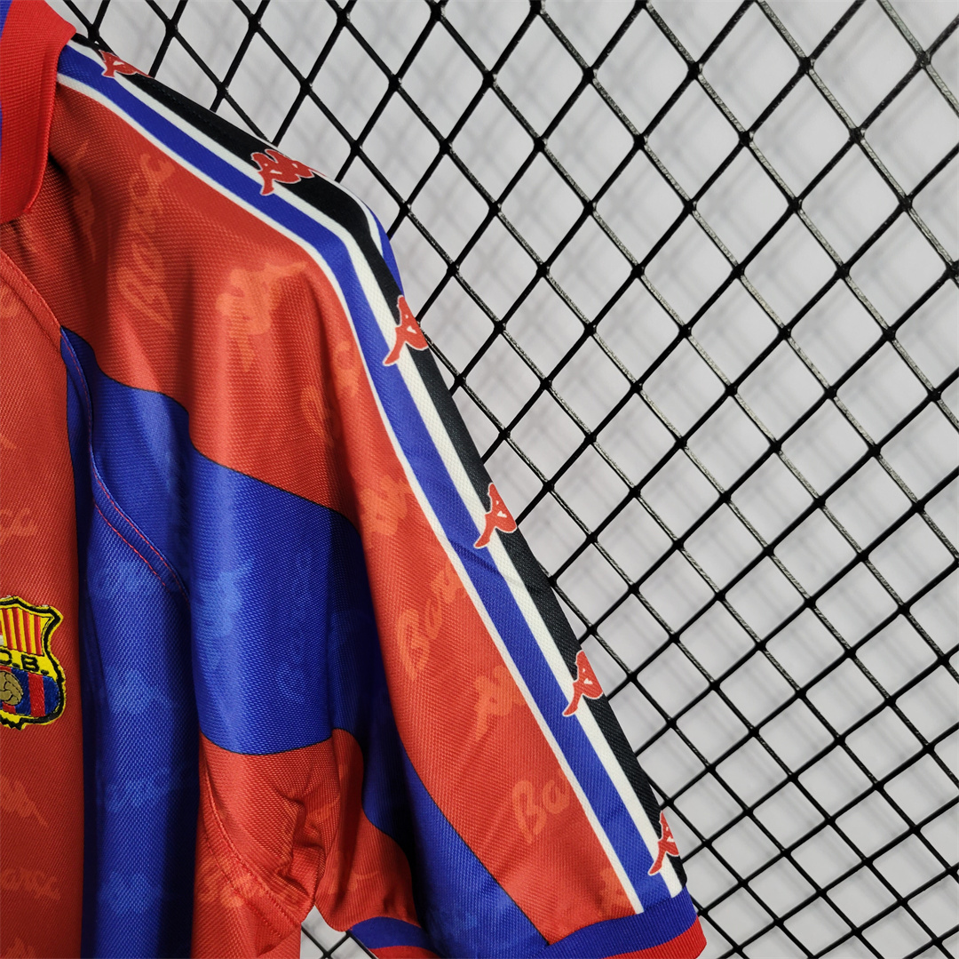 96-97 Barcelona Home Retro Jersey - view 10