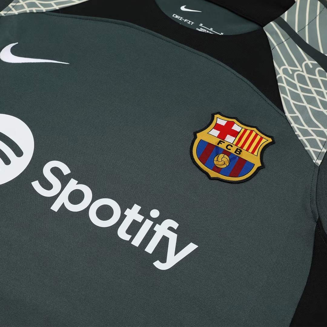 Barcelona Sleeveless Training Kit (Top+Shorts) Black 2023/24 - view 9
