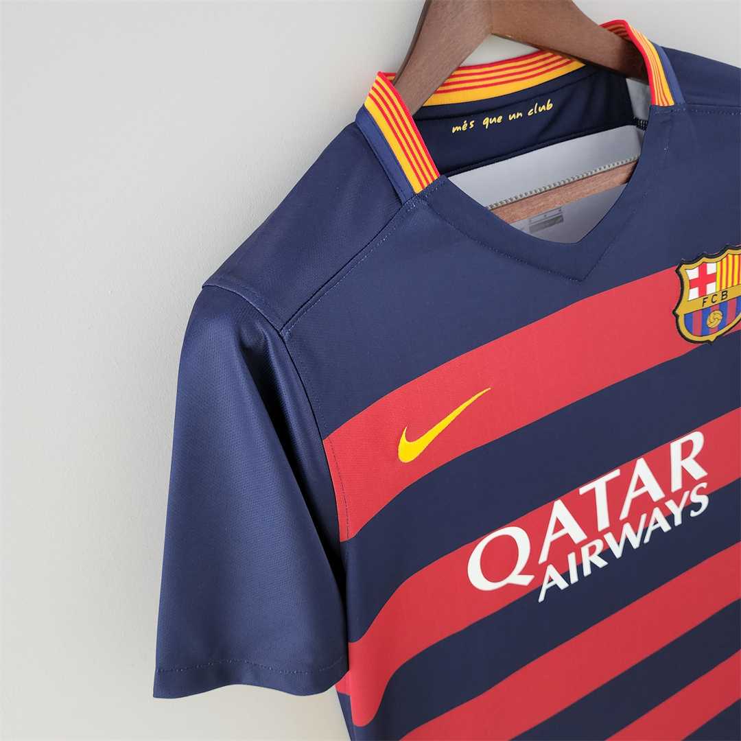 15-16 Barcelona Home Retro Jersey - view 10