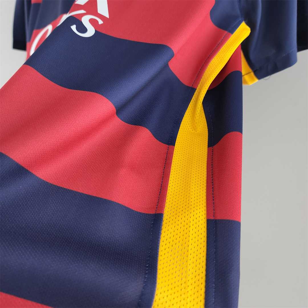 15-16 Barcelona Home Retro Jersey - view 11