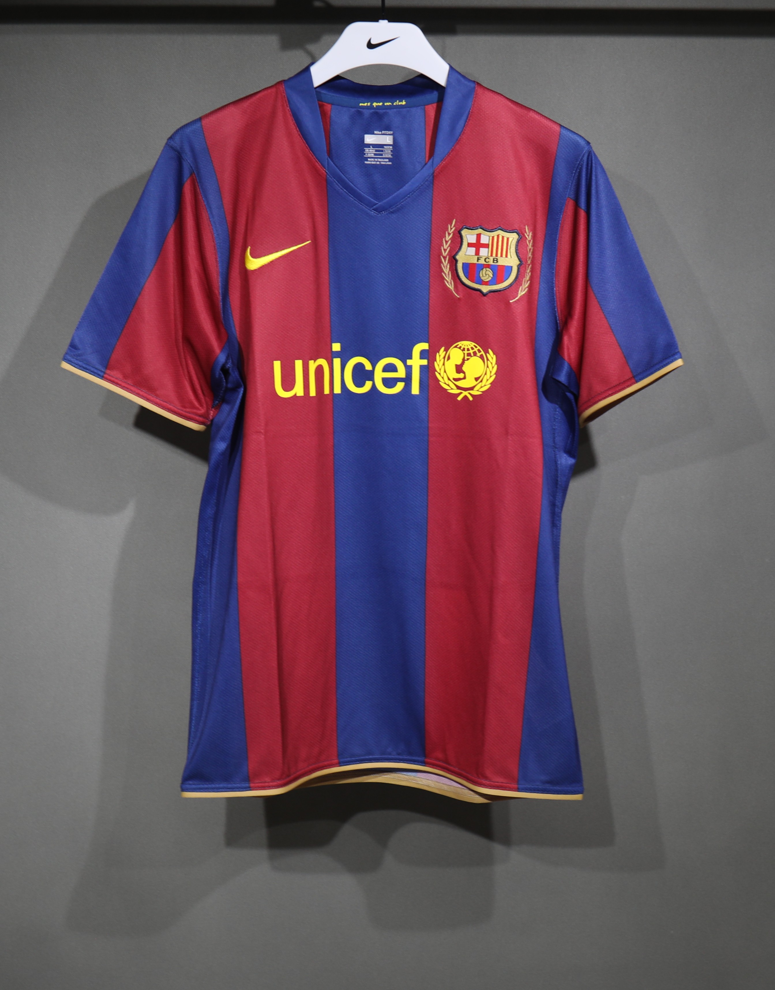 07-08 Barcelona Home Retro Jersey Player Edition