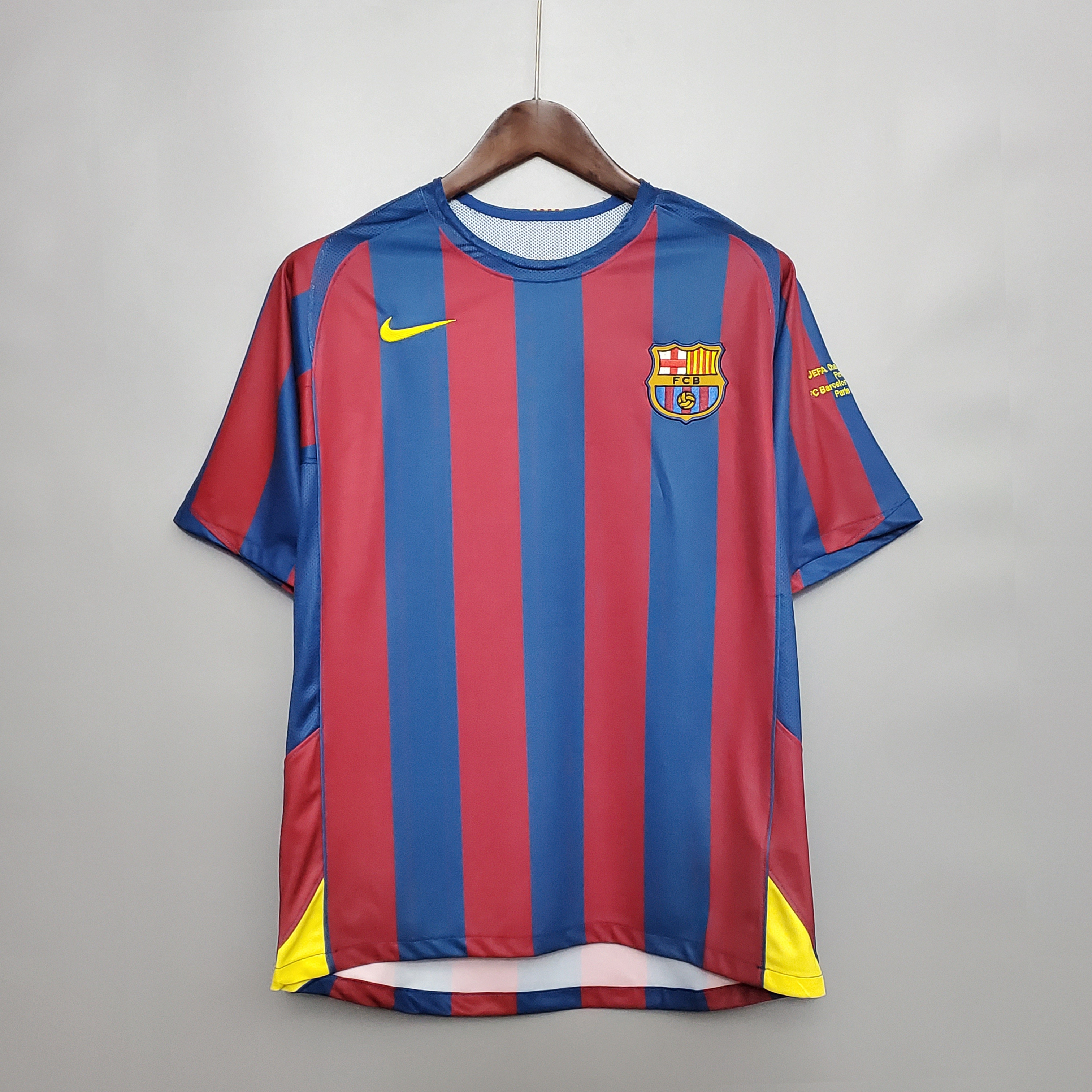 05-06 Barcelona Home Retro Jersey