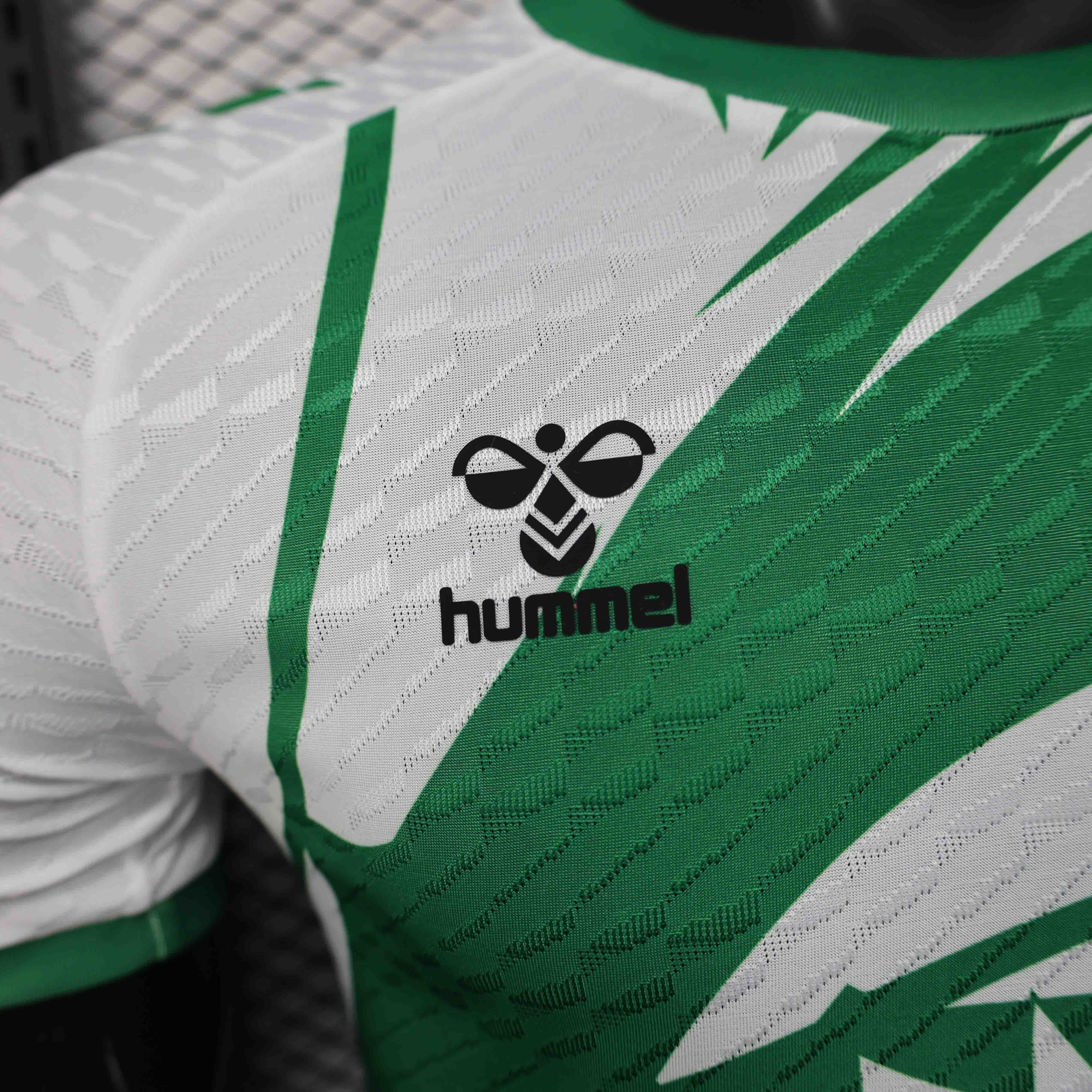 25-26 Real Betis Naruto Special Edition Player Version Shirt - view 6