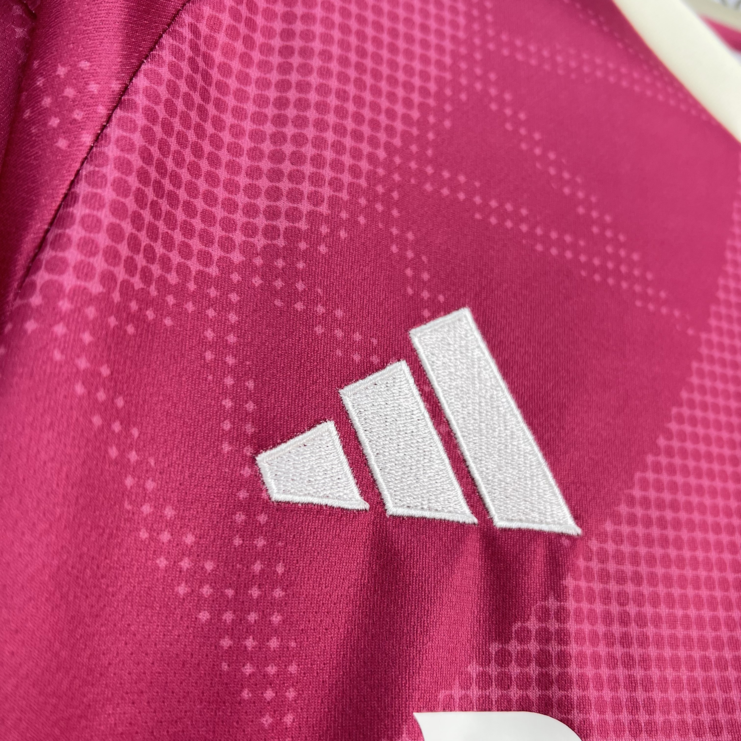 26-27 Real Madrid Third Away Soccer Jersey - view 4
