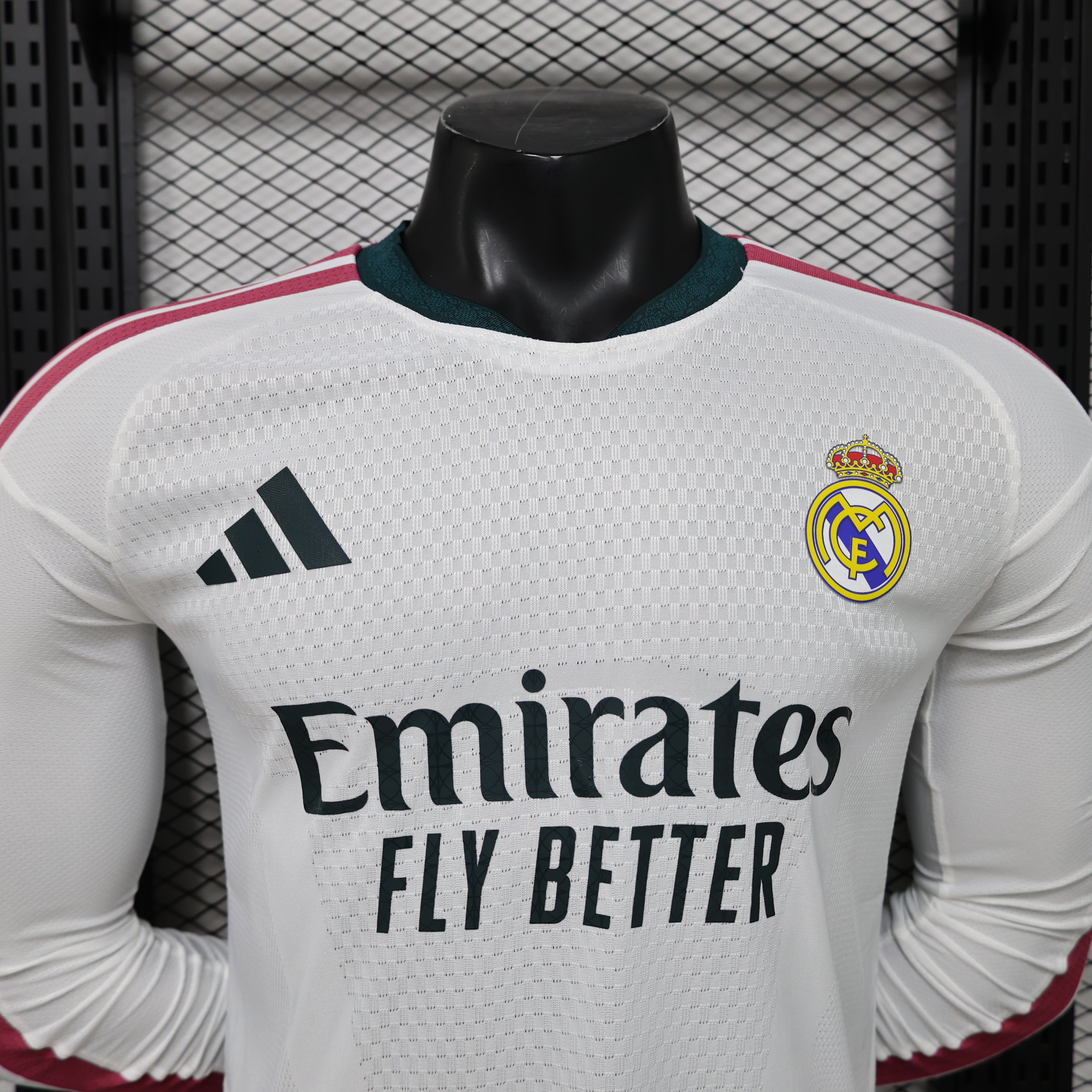 26-27 Real Madrid Special Soccer Jersey Player Version Long Sleeve - view 9