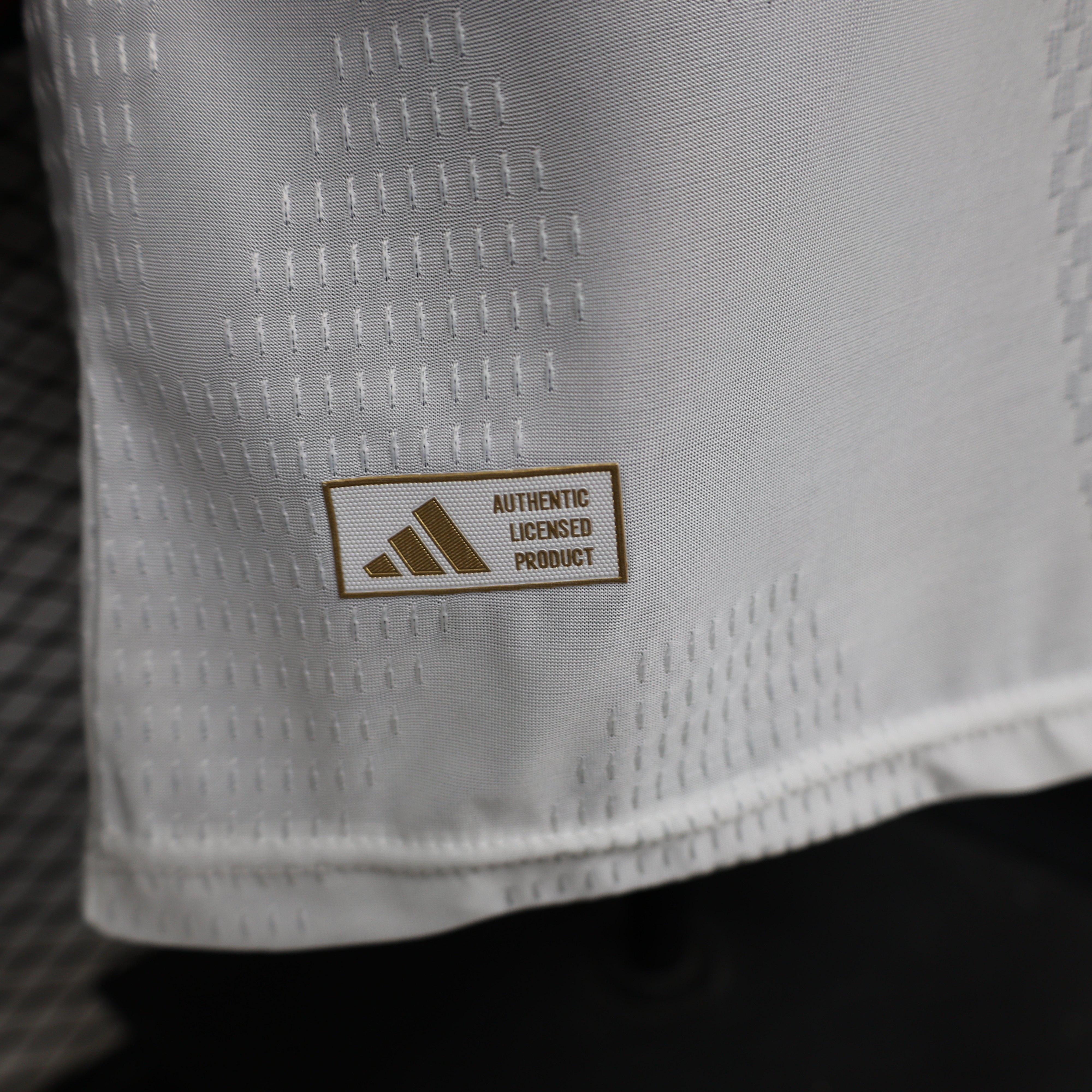 26-27 Real Madrid Special Soccer Jersey Player Version Long Sleeve - view 10