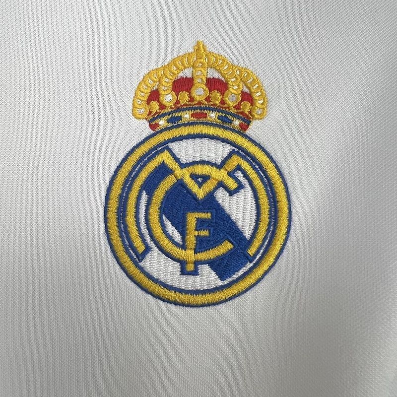2003-04 Real Madrid Home Retro Soccer Jersey - view 8