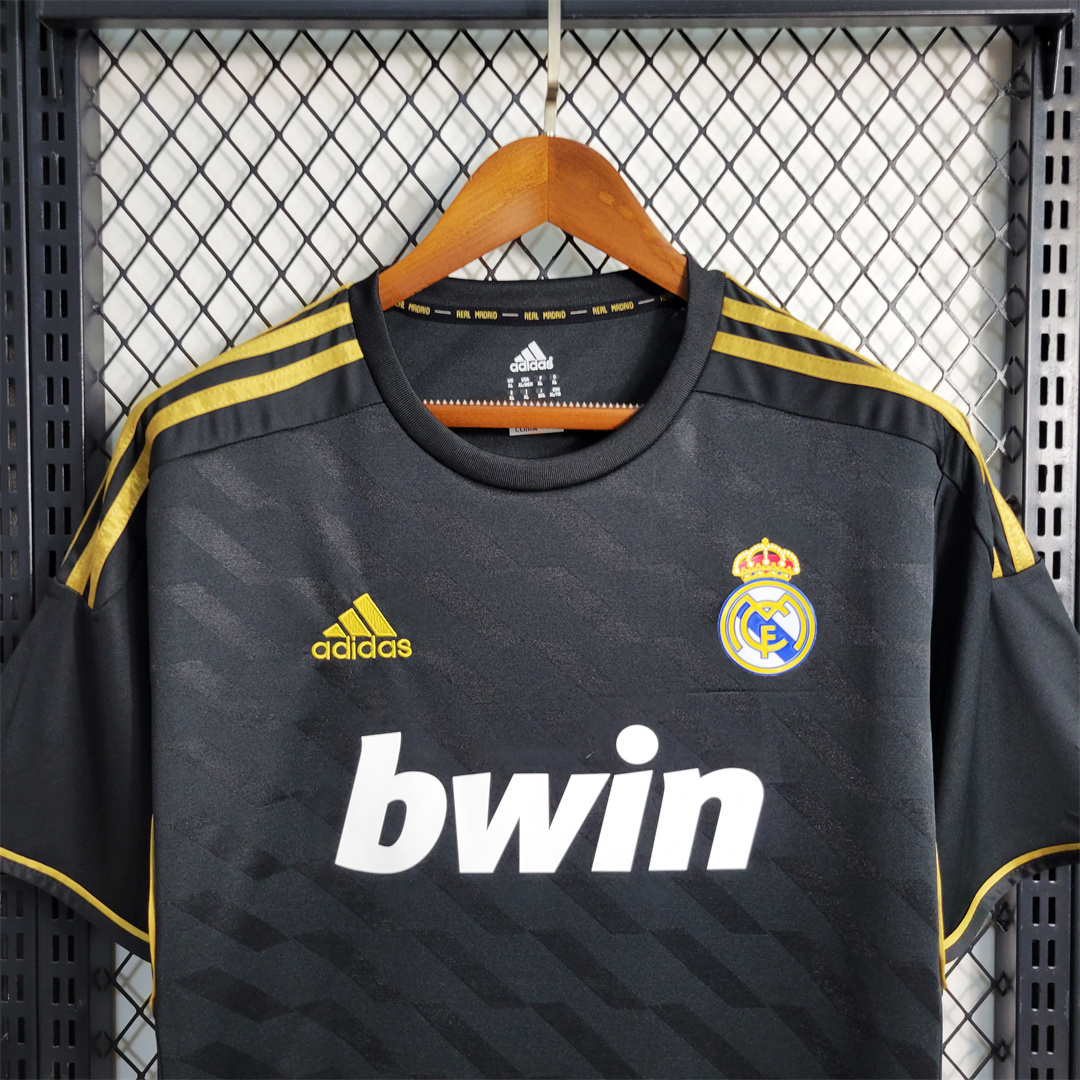 2011-12 Real Madrid Away Retro Soccer Jersey - view 10
