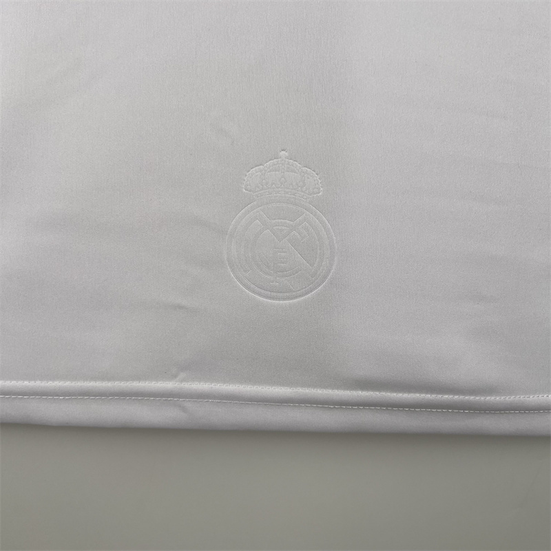 2008-09 Real Madrid Home Retro Jersey - view 8