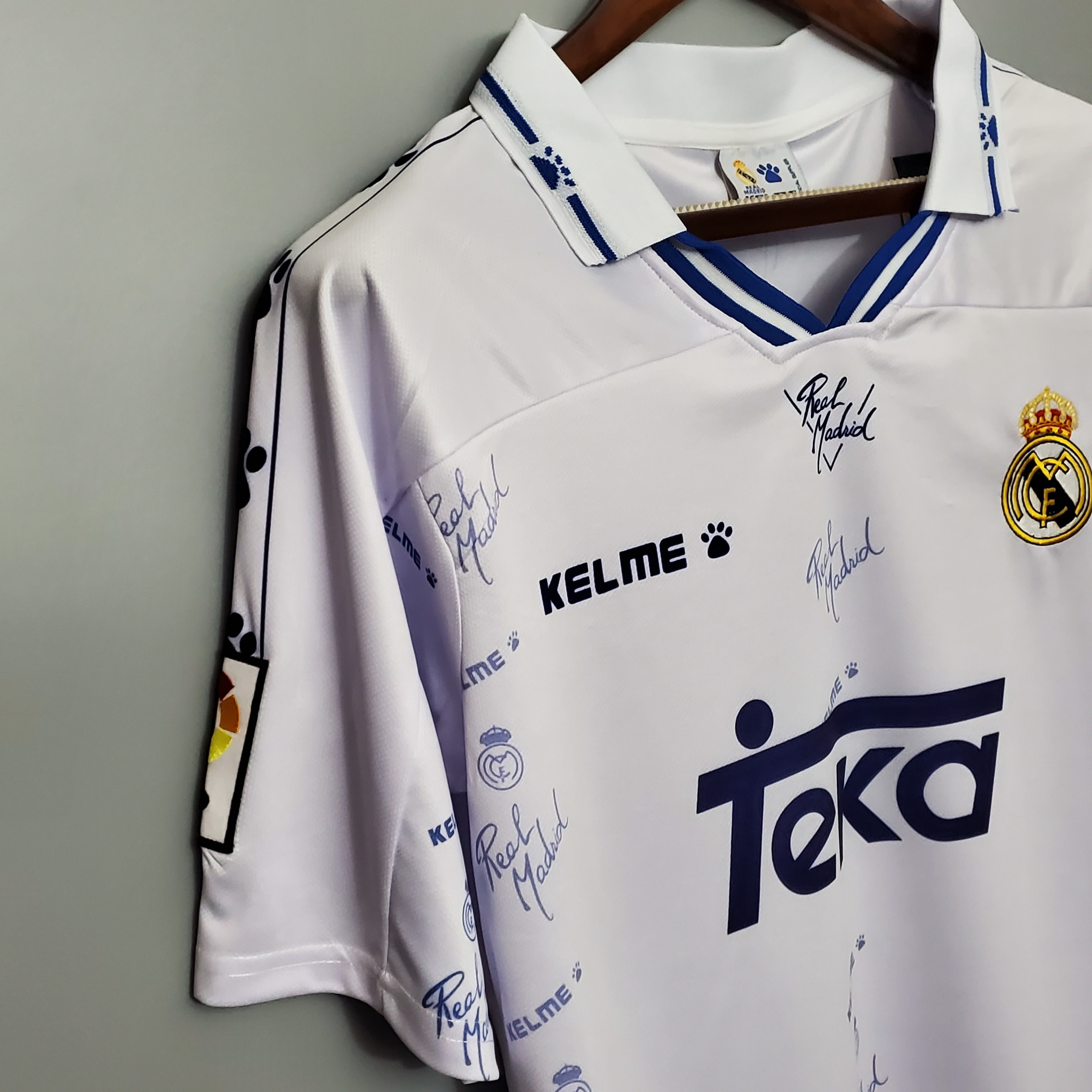 1994-96 Real Madrid Home Retro Jersey - view 3