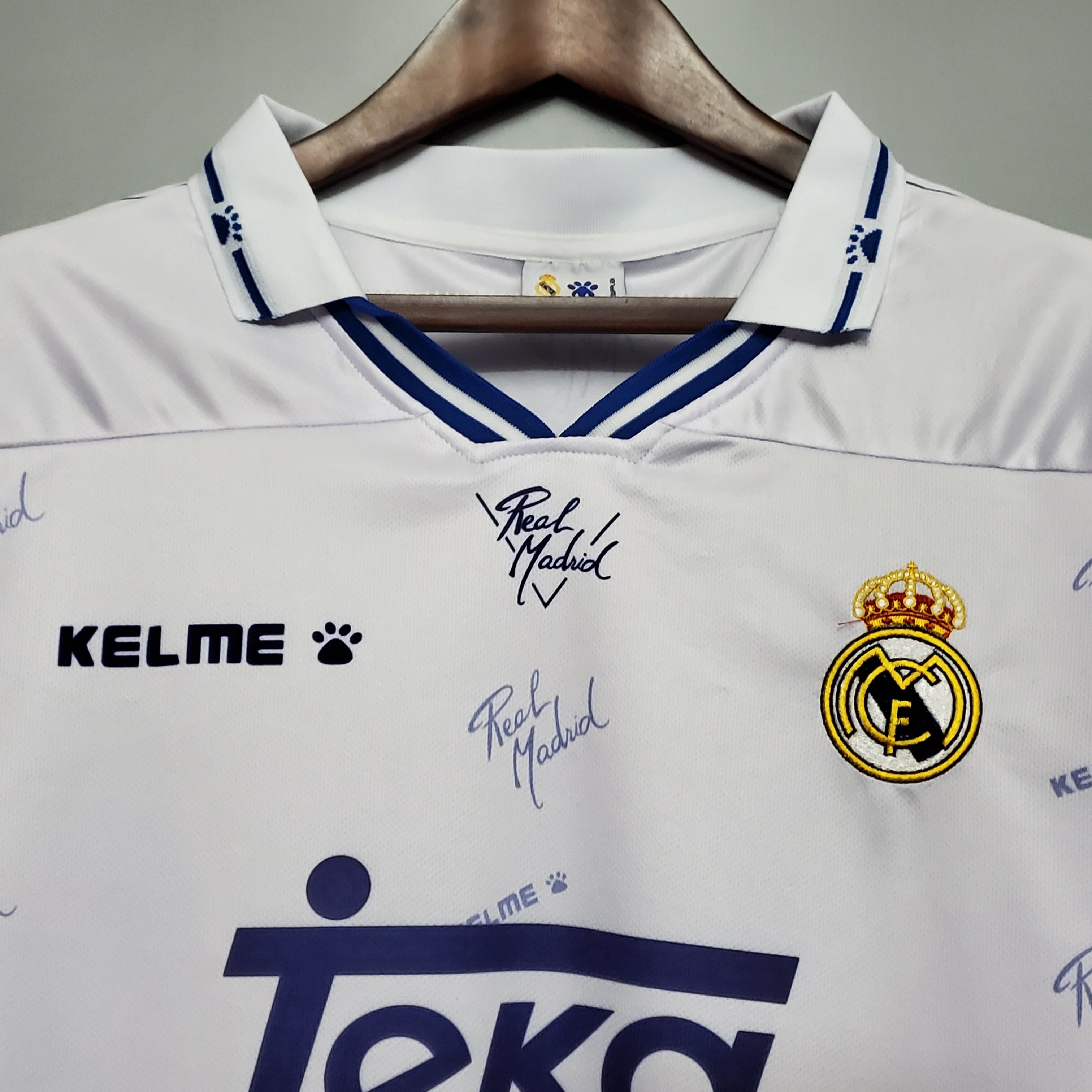 1994-96 Real Madrid Home Retro Jersey - view 5