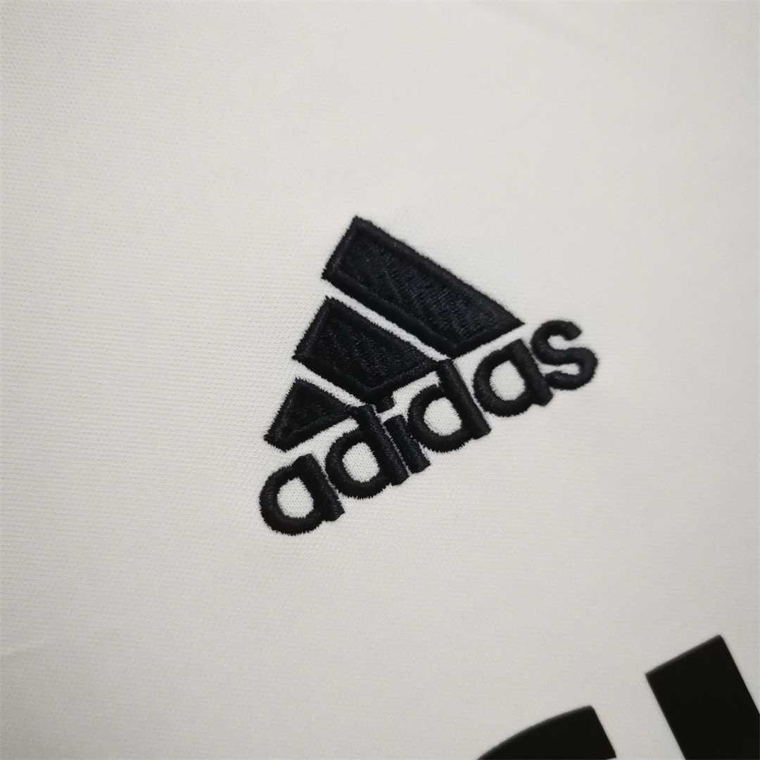 2002-03 Real Madrid Home Retro Jersey - view 5