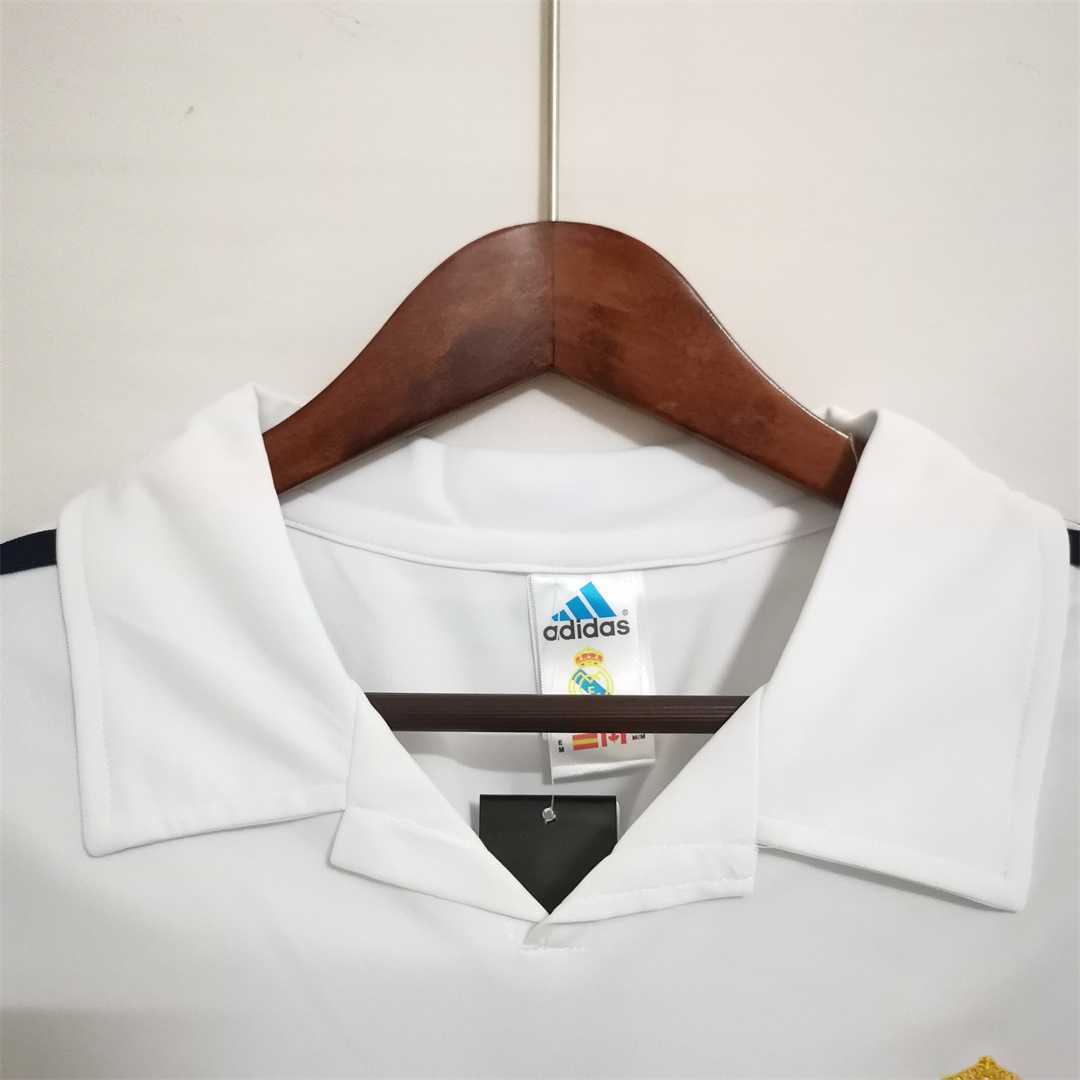 2002-03 Real Madrid Home Retro Jersey - view 6