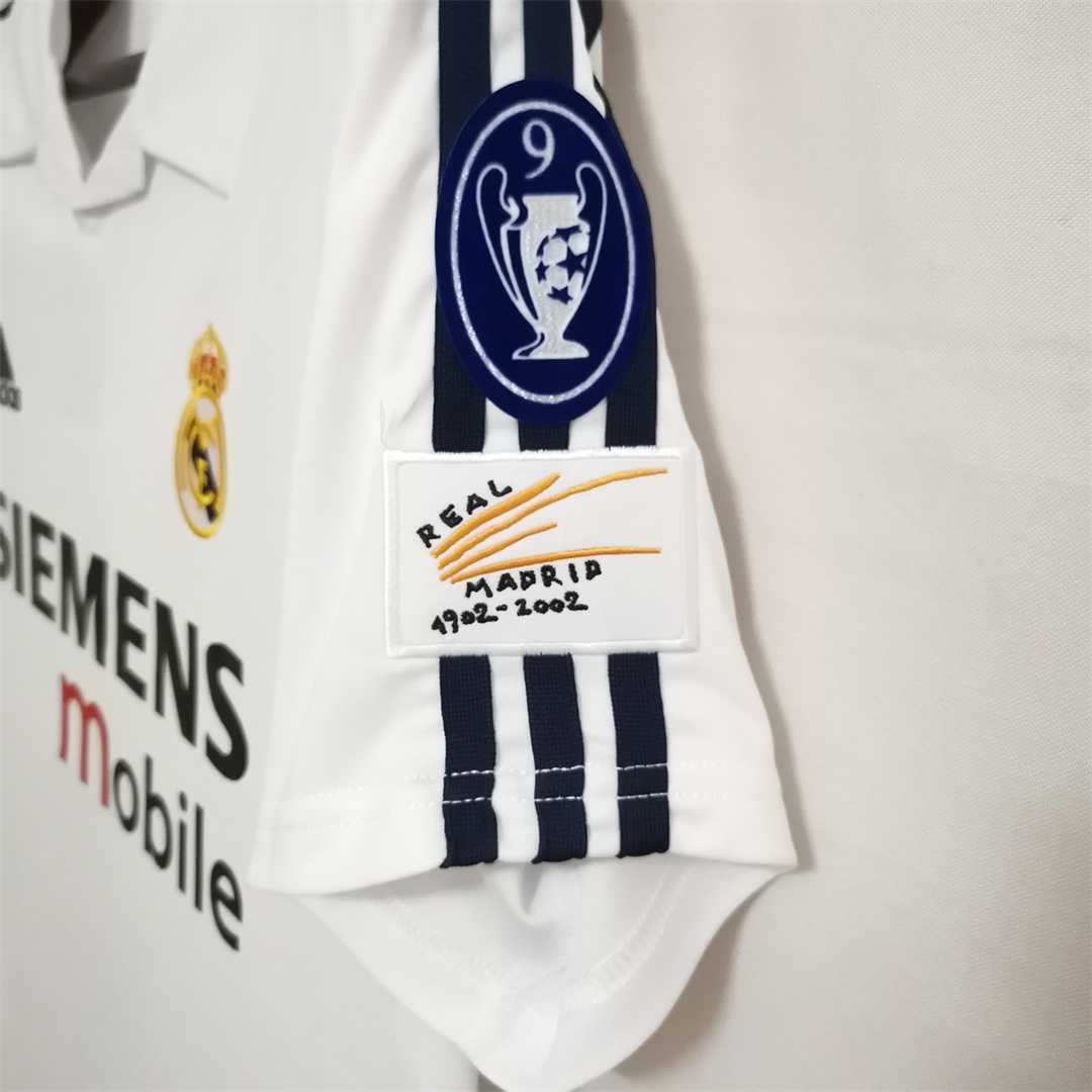 2002-03 Real Madrid Home Retro Jersey - view 9