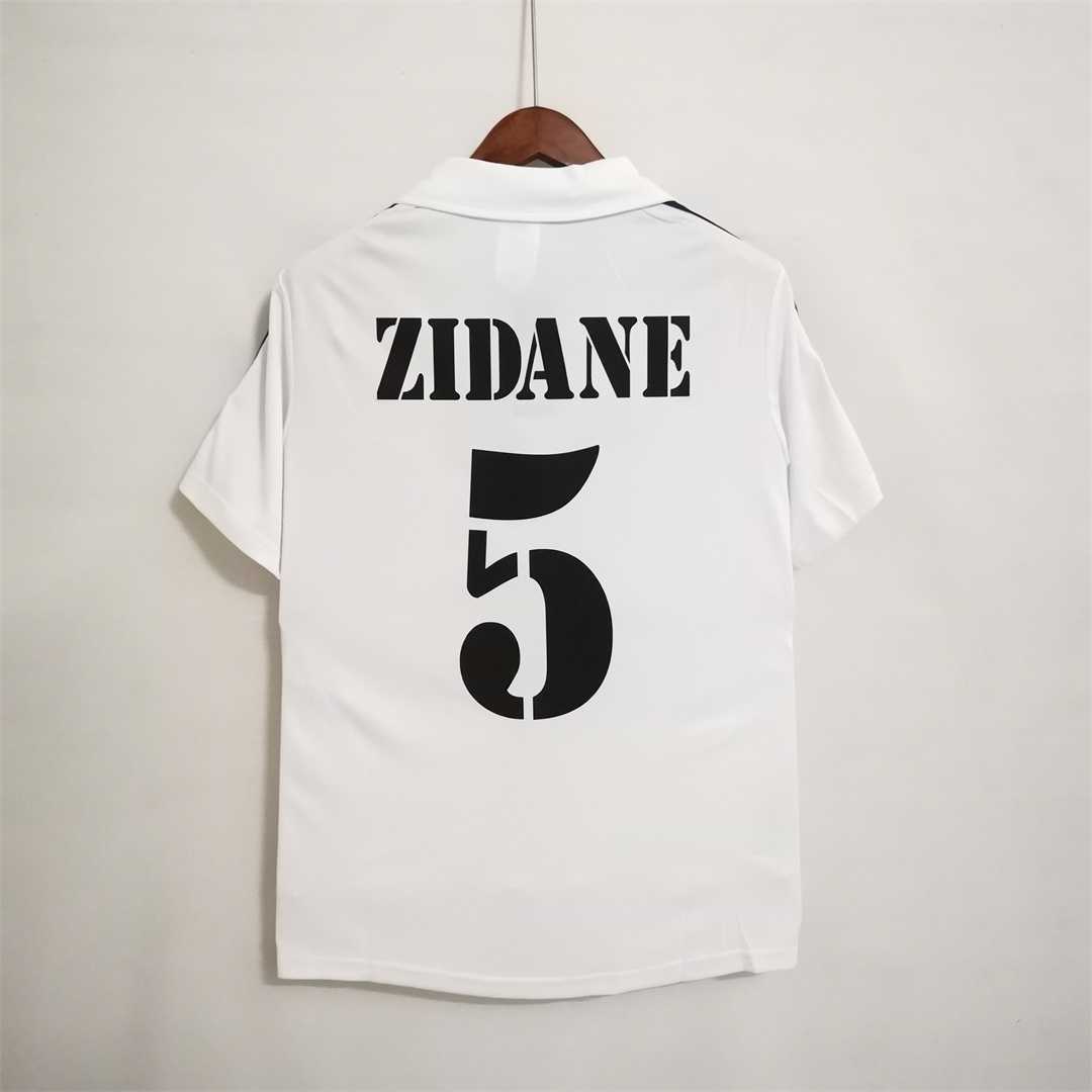 2002-03 Real Madrid Home Retro Jersey - view 10
