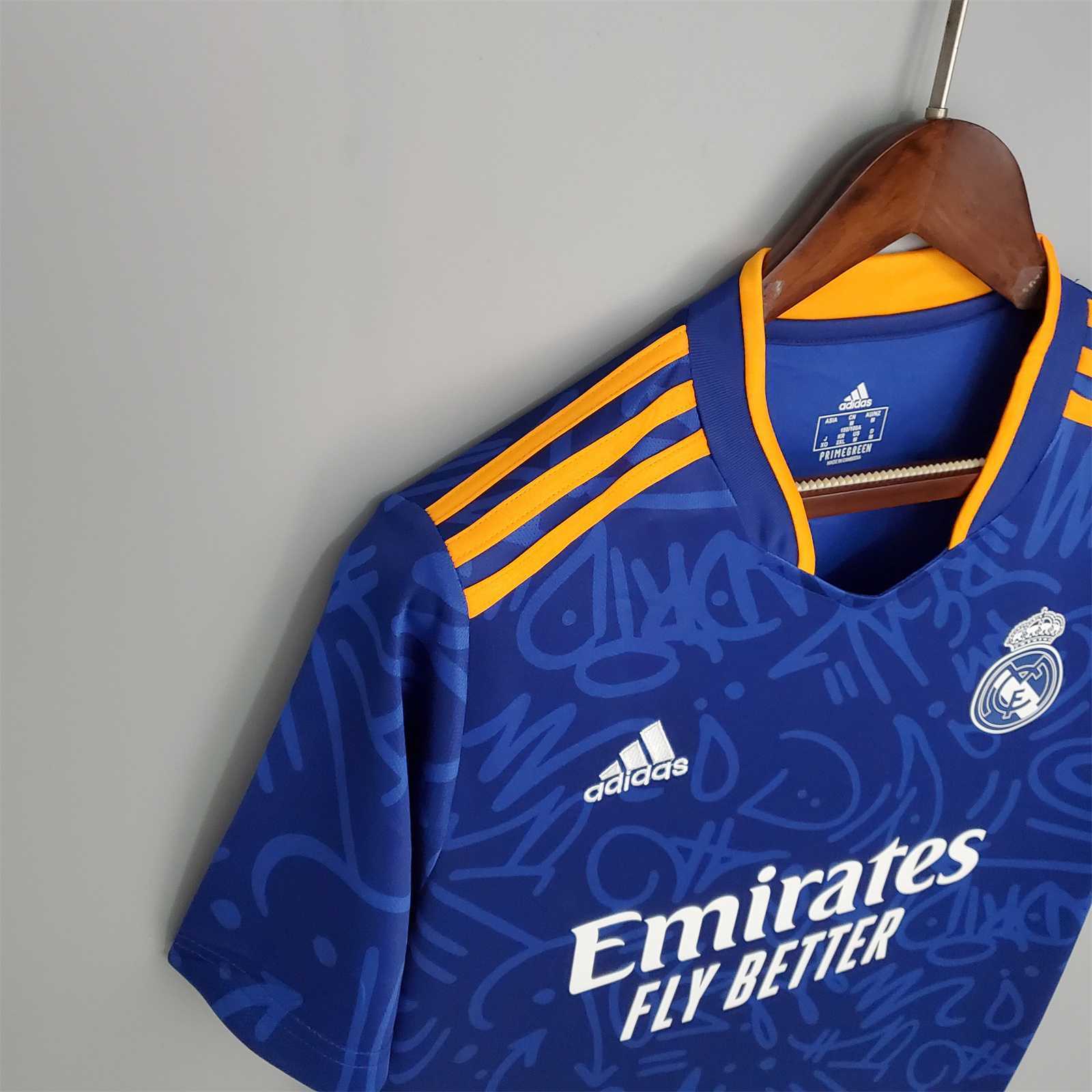 21-22 Real Madrid Away Soccer Retro Jersey - view 6