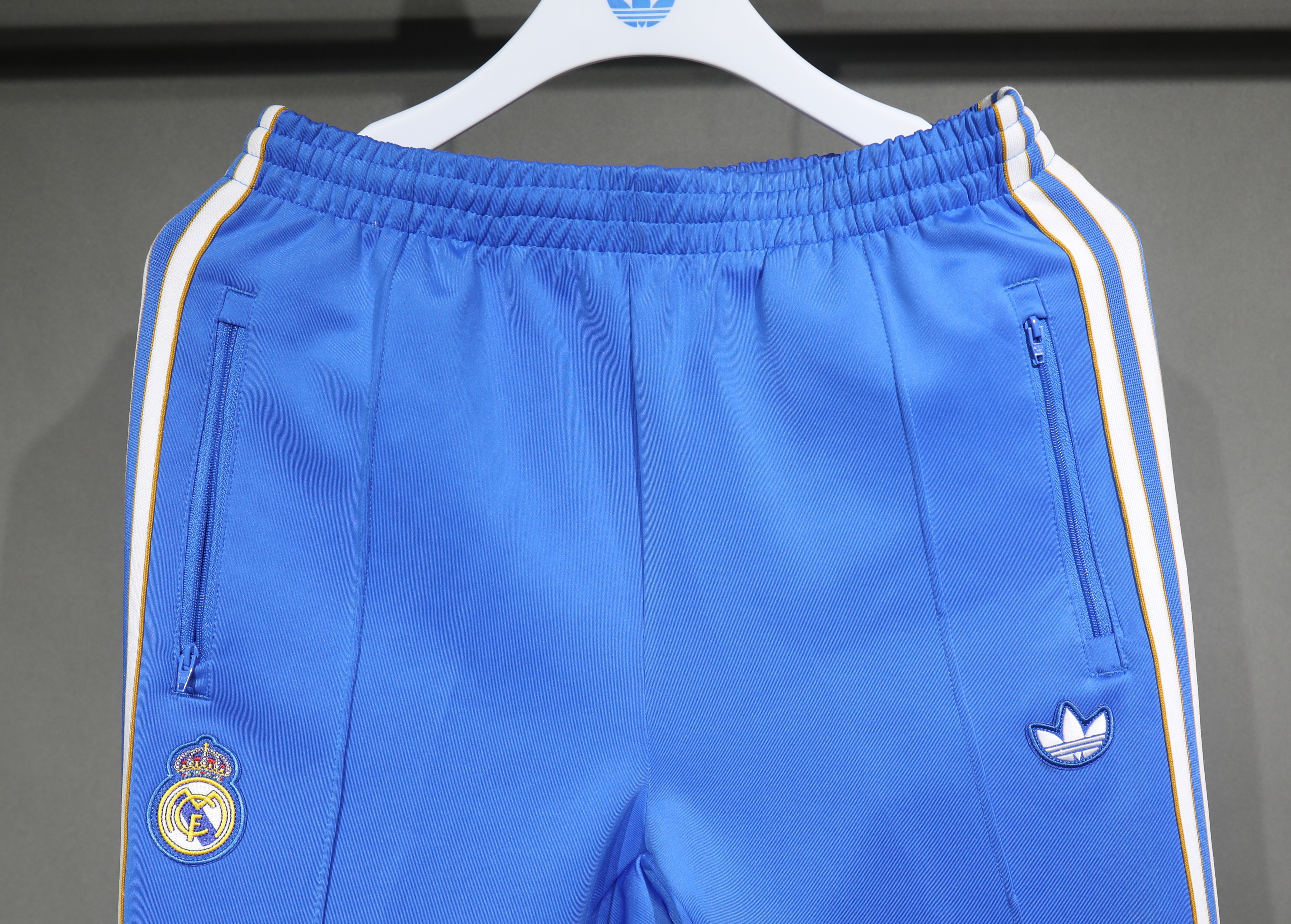 2025-26 Real Madrid Terrace Icons Track Training Jacket Set Blue - view 3