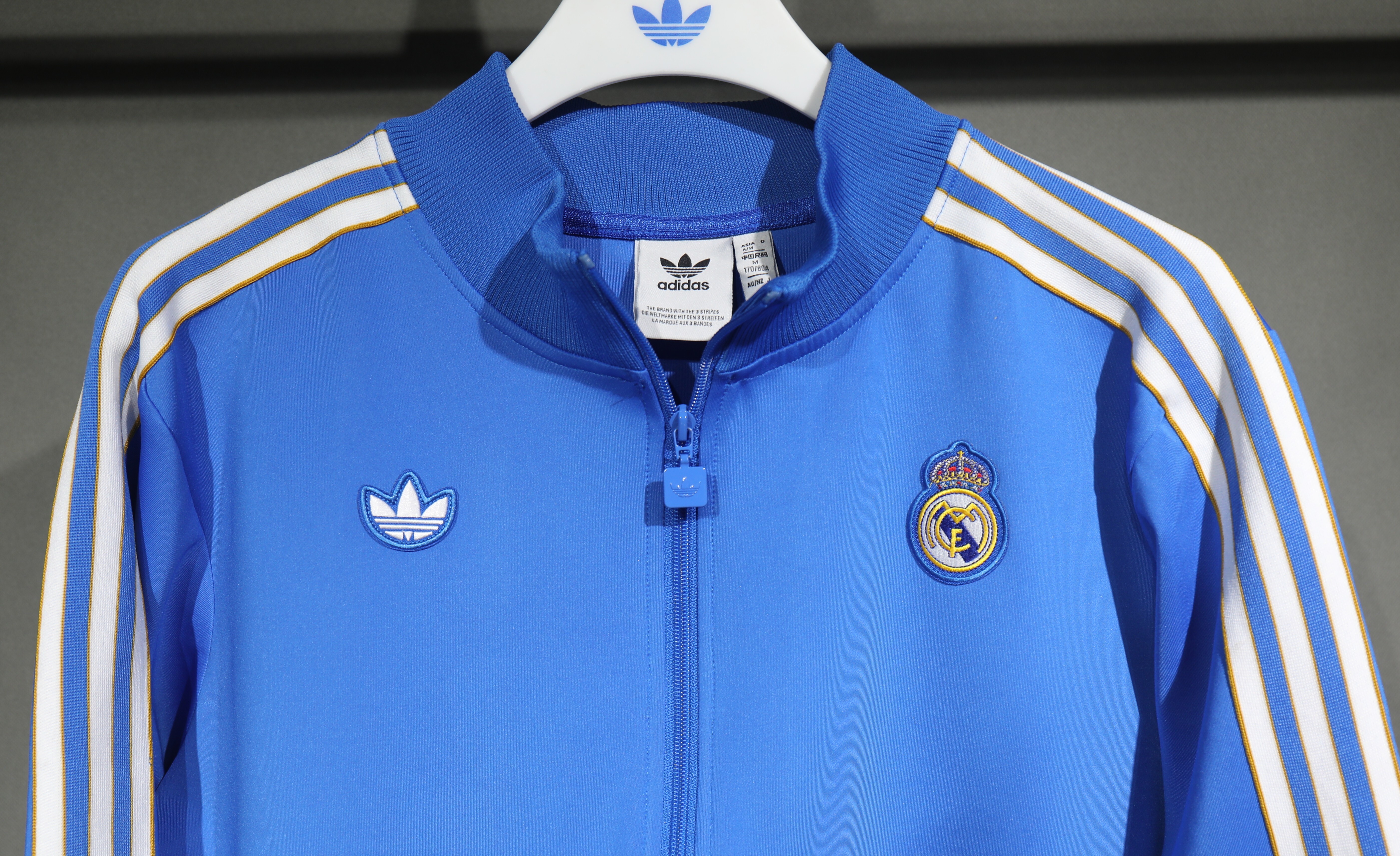 2025-26 Real Madrid Terrace Icons Track Training Jacket Set Blue - view 17