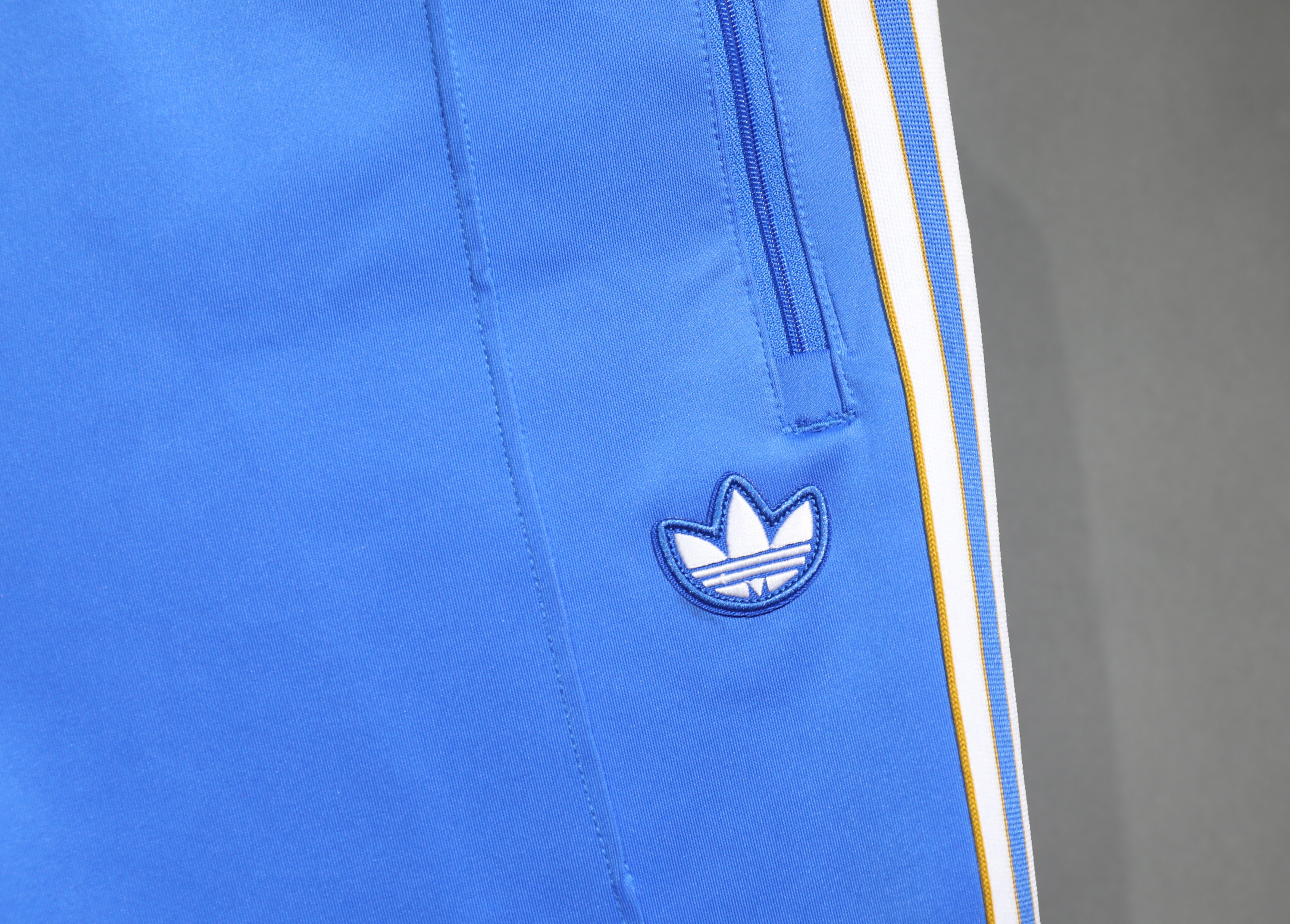 2025-26 Real Madrid Terrace Icons Track Training Jacket Set Blue - view 18