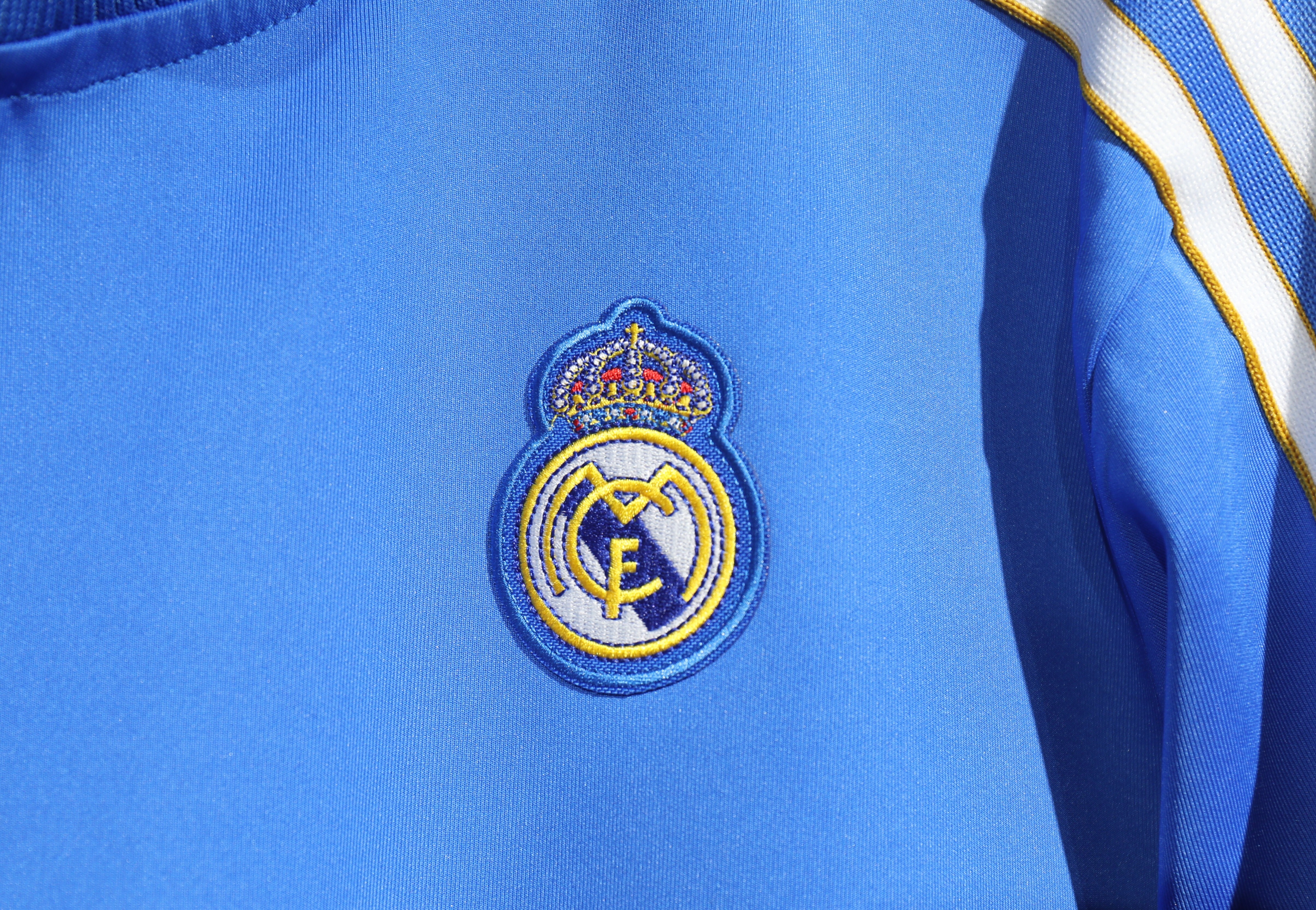 2025-26 Real Madrid Terrace Icons Track Training Jacket Set Blue - view 4
