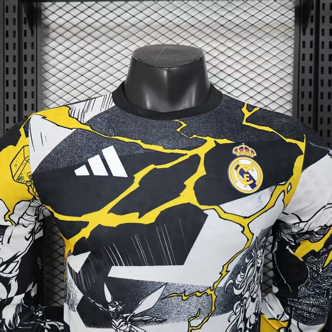 25-26 Real Madrid Marvel Soccer Jersey Special Edition Long Sleeve - view 6