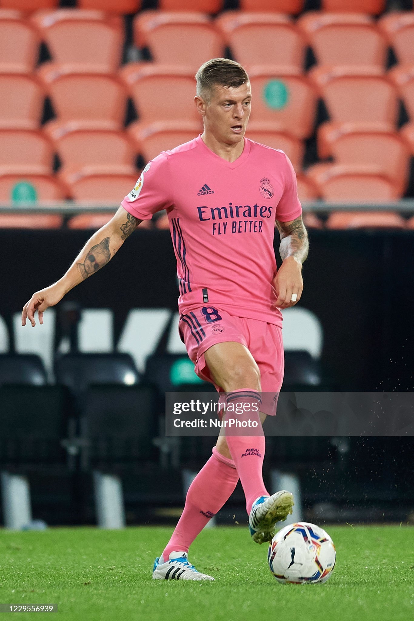 20-21 Real Madrid Away Retro Jersey Player Edition - view 4