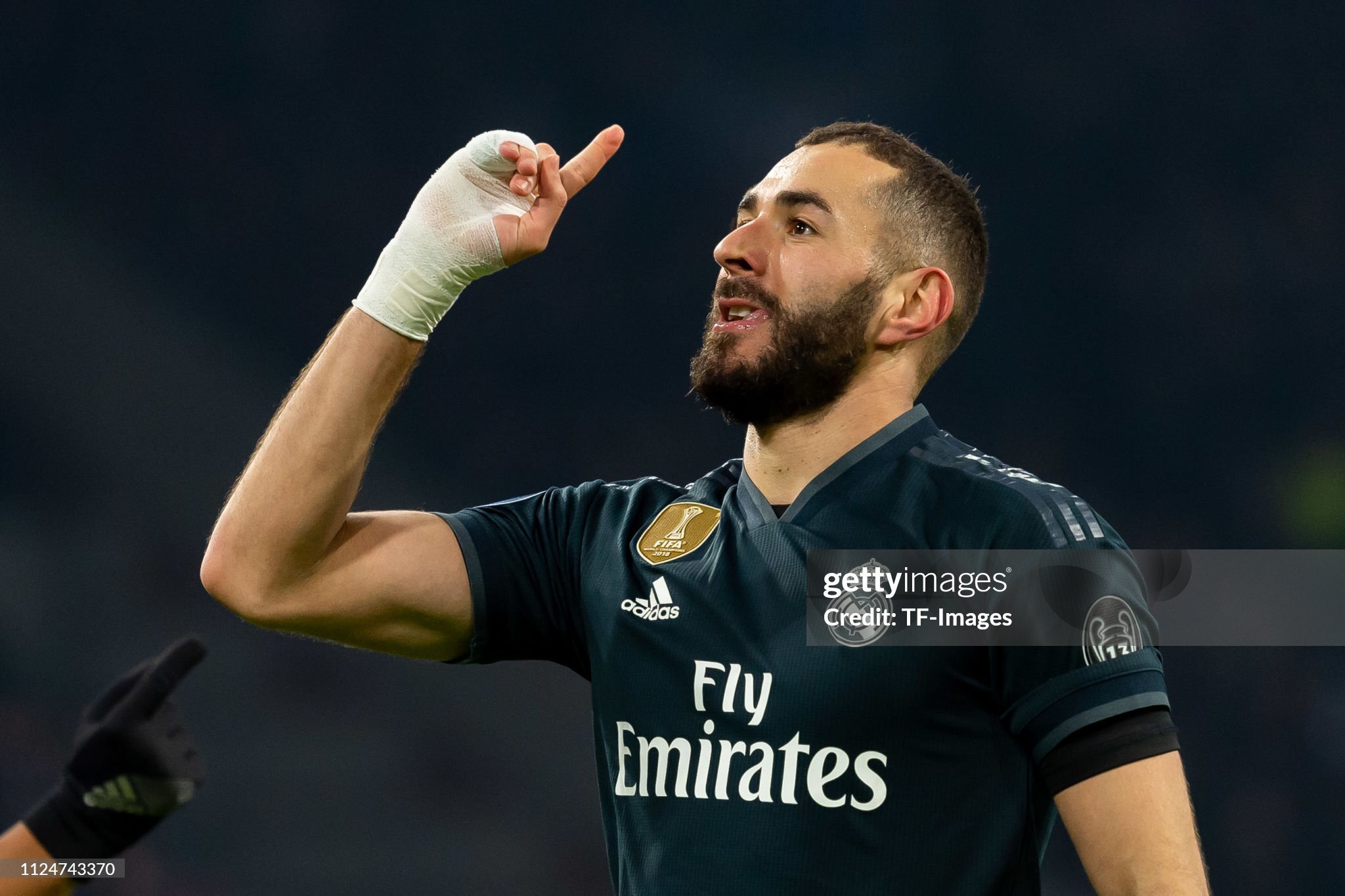 2018-19 Real Madrid Away Retro Jersey Player Edition - view 5