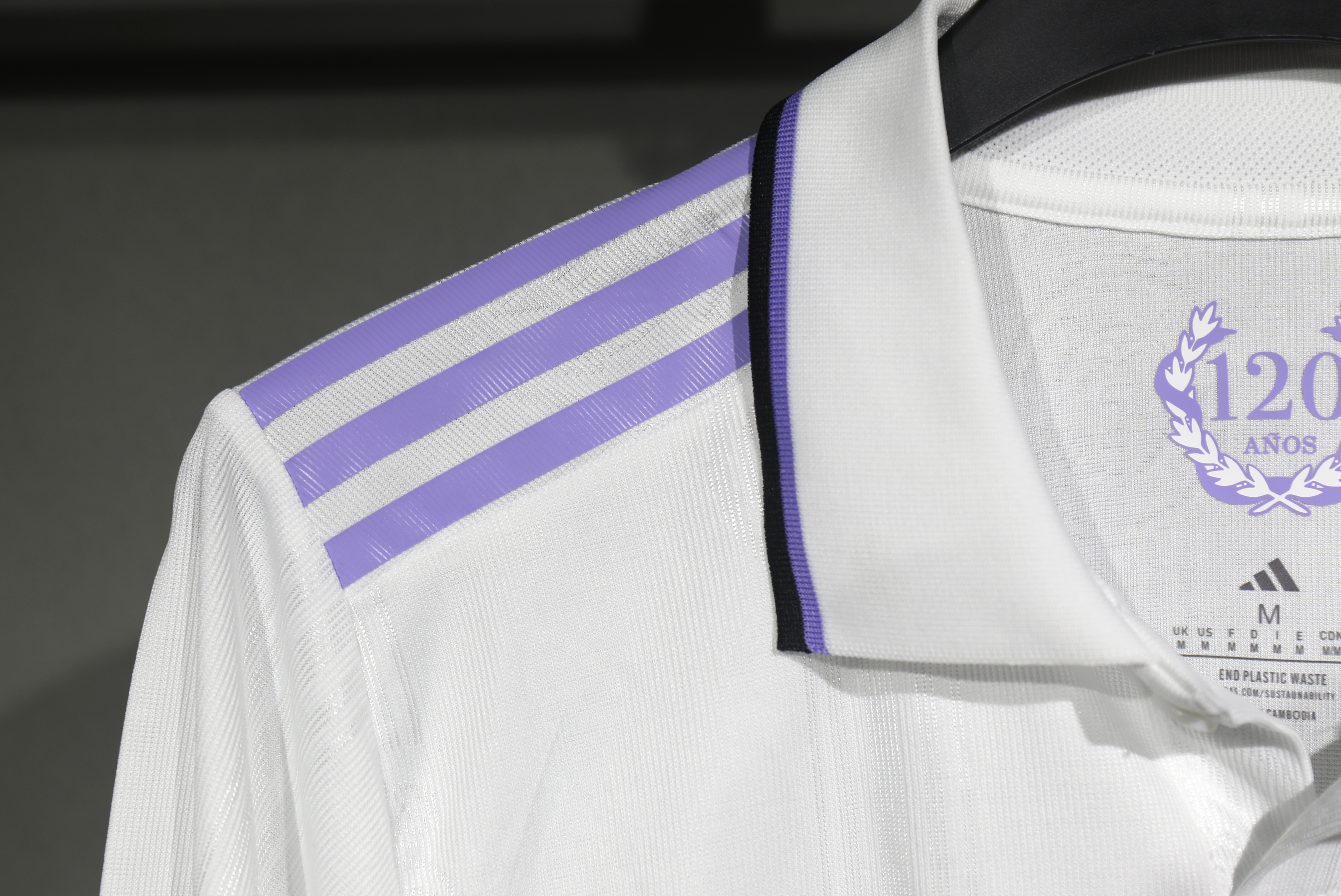 22-23 Real Madrid Home Retro Jersey Player Edition Long Sleeve - view 4