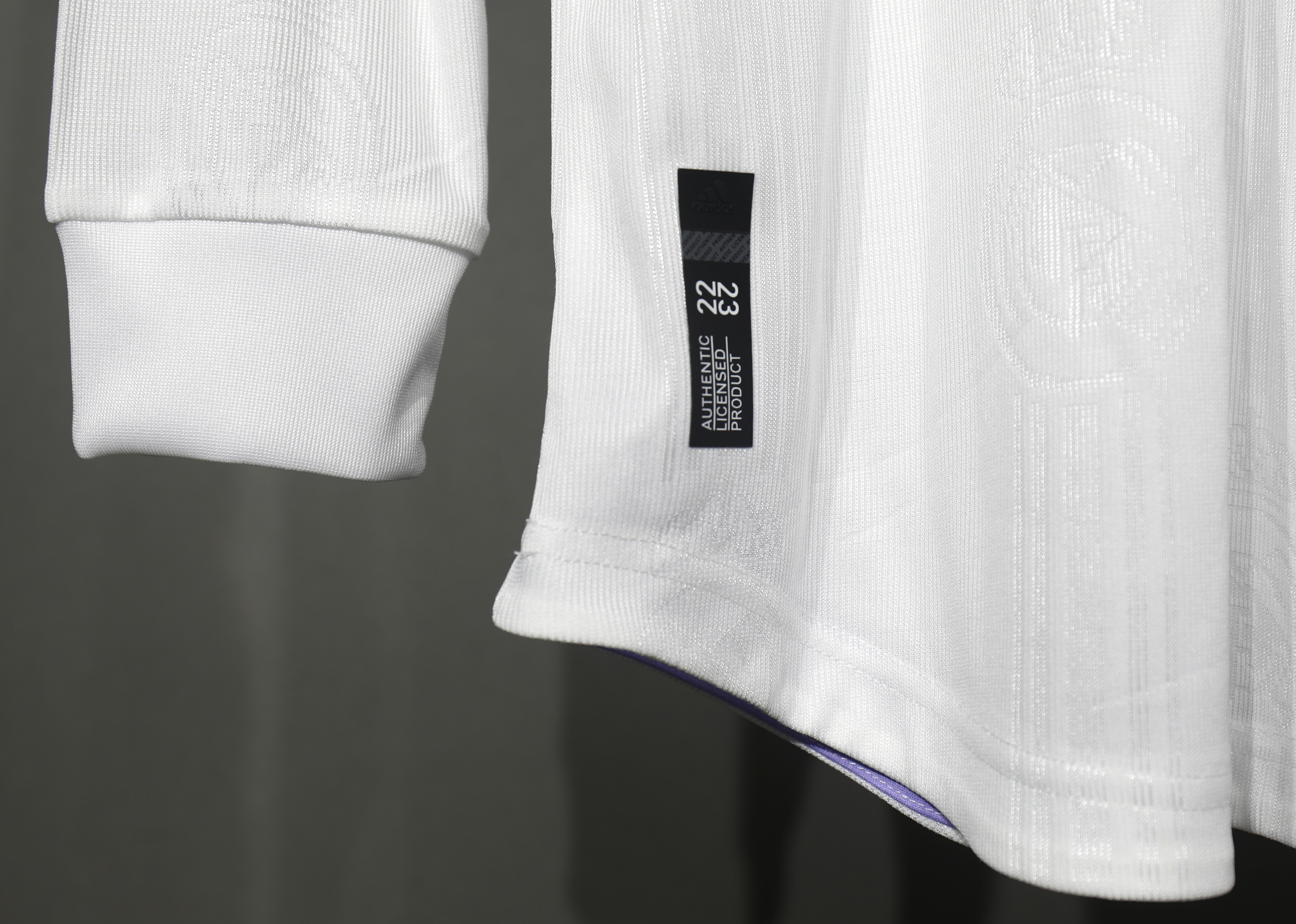 22-23 Real Madrid Home Retro Jersey Player Edition Long Sleeve - view 5