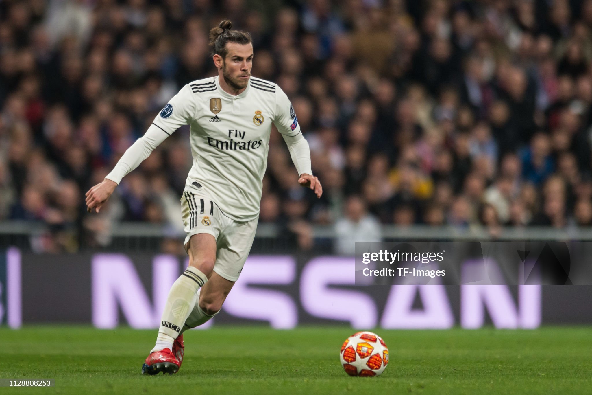 2018-19 Real Madrid Home Retro Jersey Player Edition - view 6