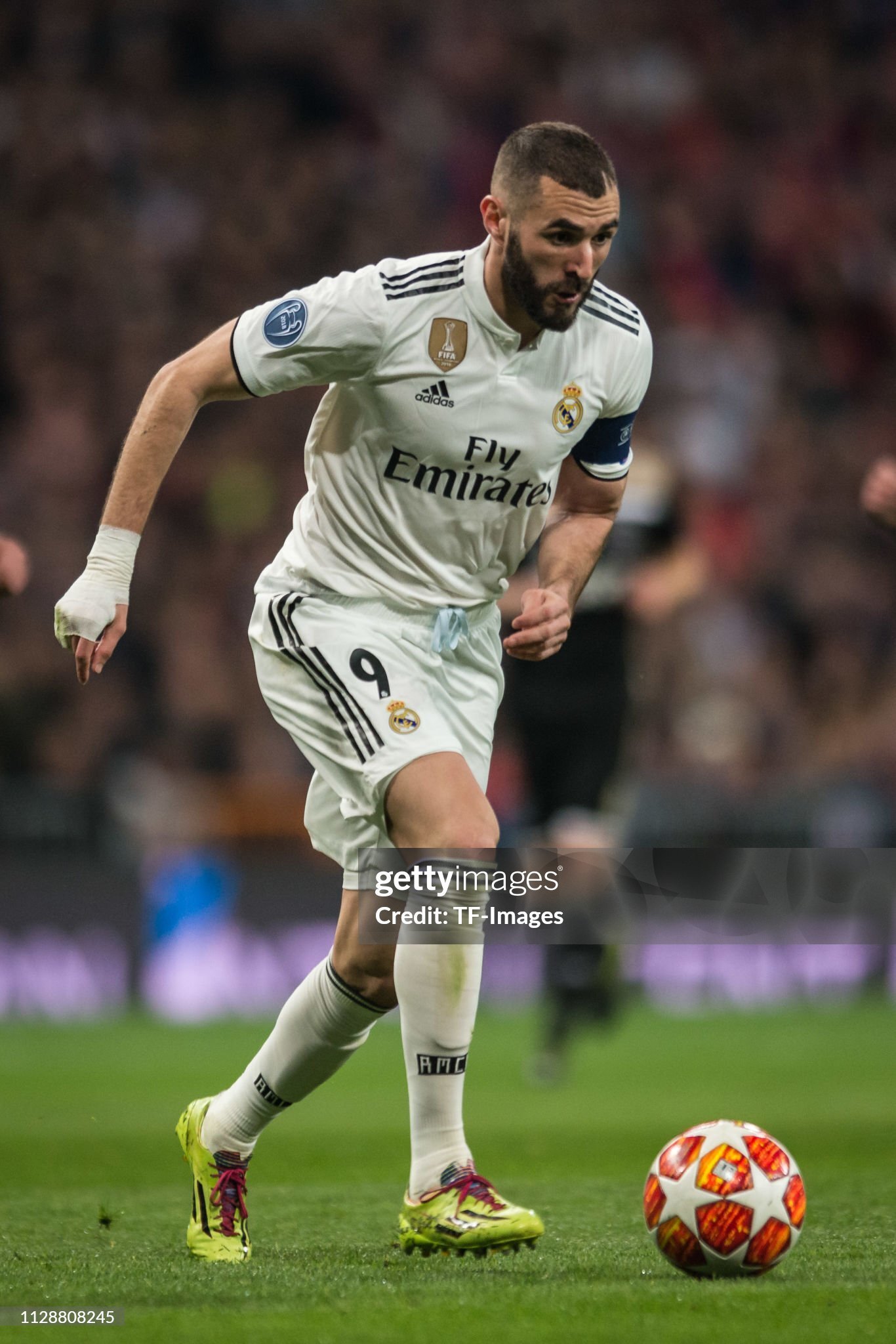 2018-19 Real Madrid Home Retro Jersey Player Edition - view 7