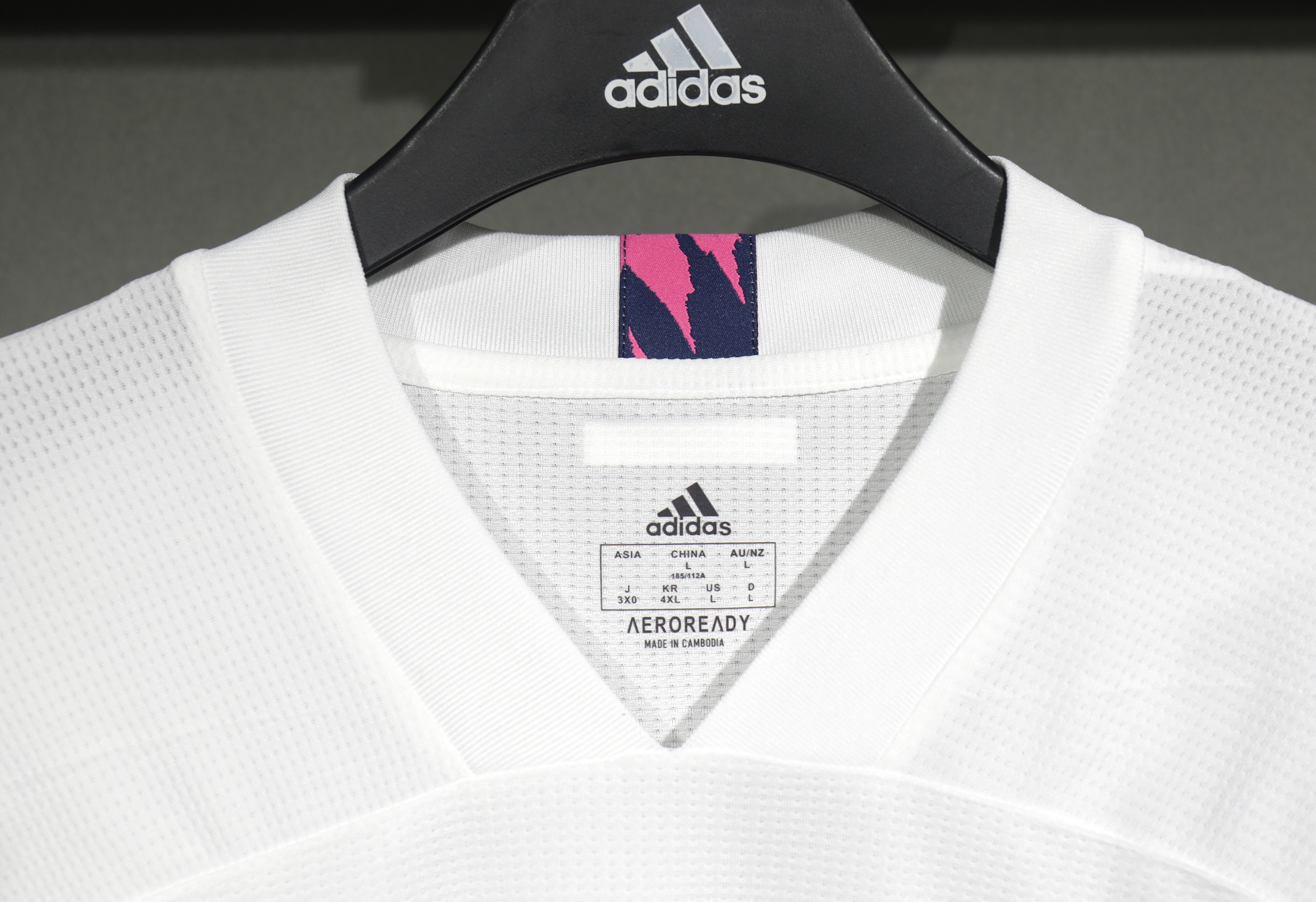 20-21 Real Madrid Home Retro Jersey Player Edition - view 5