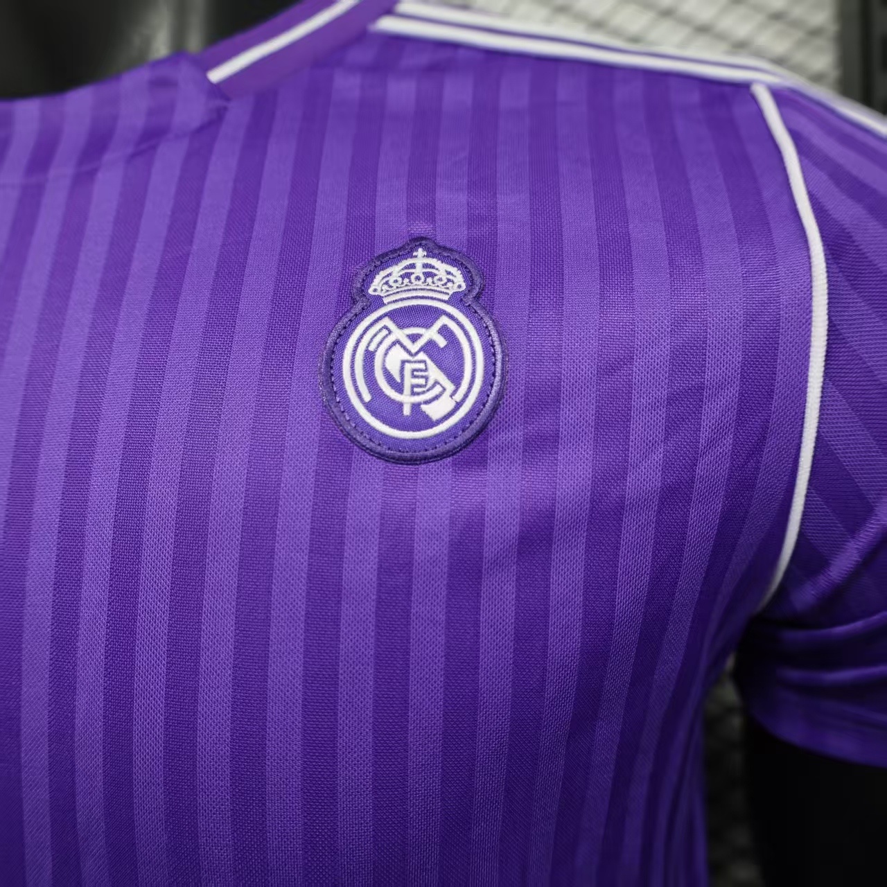 25-26 Real Madrid Casual Soccer Jersey Player Version - view 8