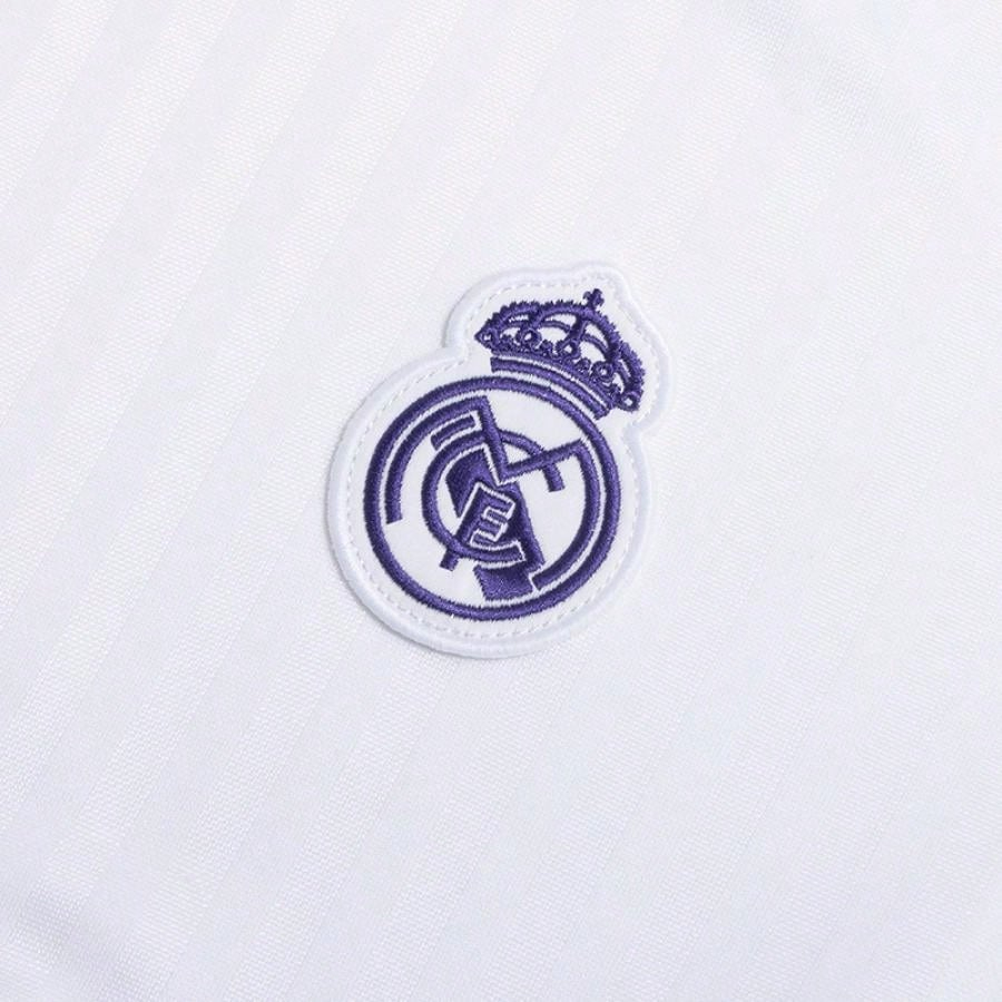 25-26 Real Madrid Short Sleeve T-Shirt With Loose Fit Jersey Football Theme Graphic Design - view 6