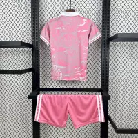 23-24 Real Madrid Pink Dragon Special Edition (Jersey+Shorts) - view 3