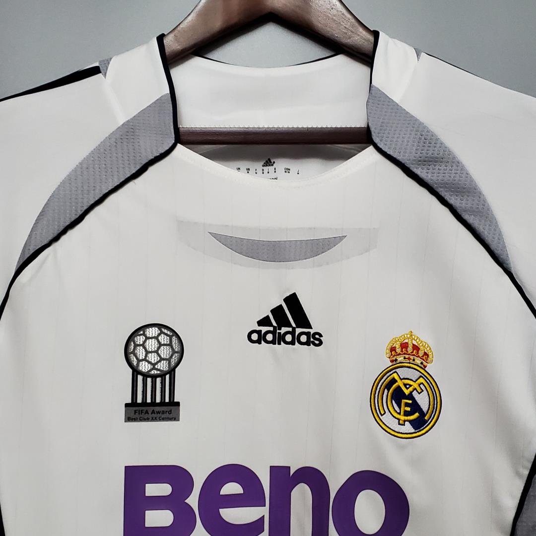 2006/07 Real Madrid Home Retro Jersey Long Sleeve - view 8