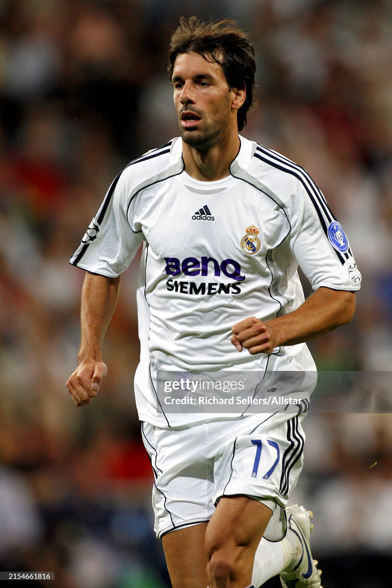 2006/07 Real Madrid Home Retro Jersey Player Edition - view 7