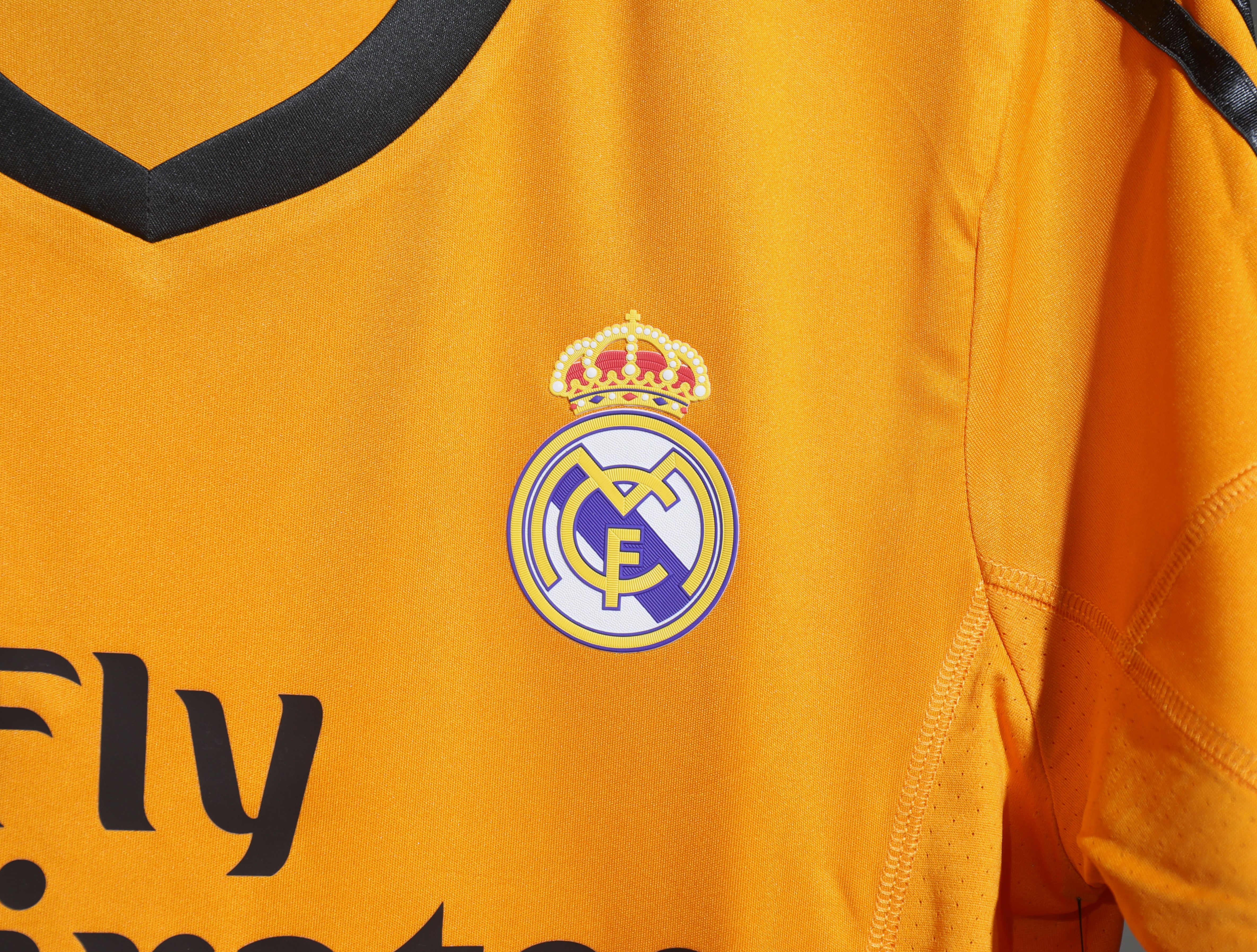 2013/14 Real Madrid Third Away Retro Jersey Player Version - view 10