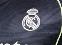 25-26 Real Madrid Away Soccer Jersey Player Version - view 5