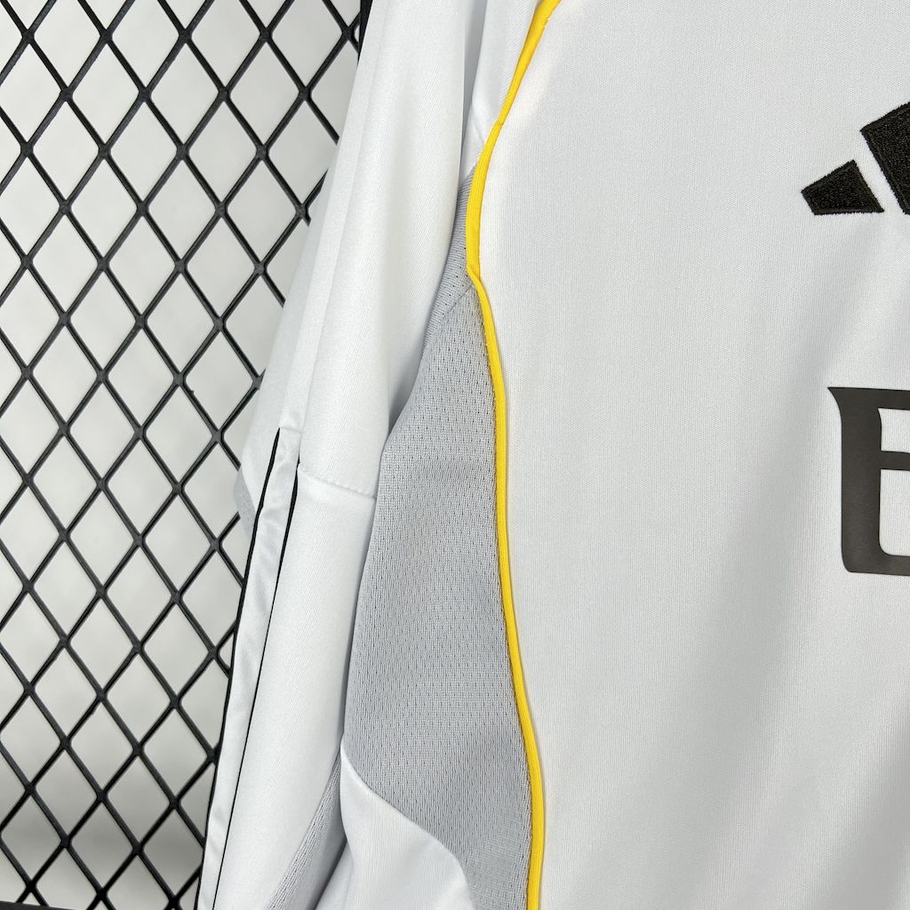25-26 Real Madrid Home Soccer Jersey Long Sleeve - view 5