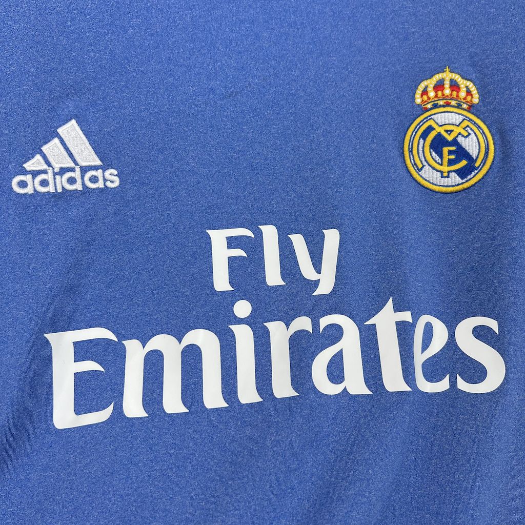 2013/14 Real Madrid Away Retro Jersey - view 7