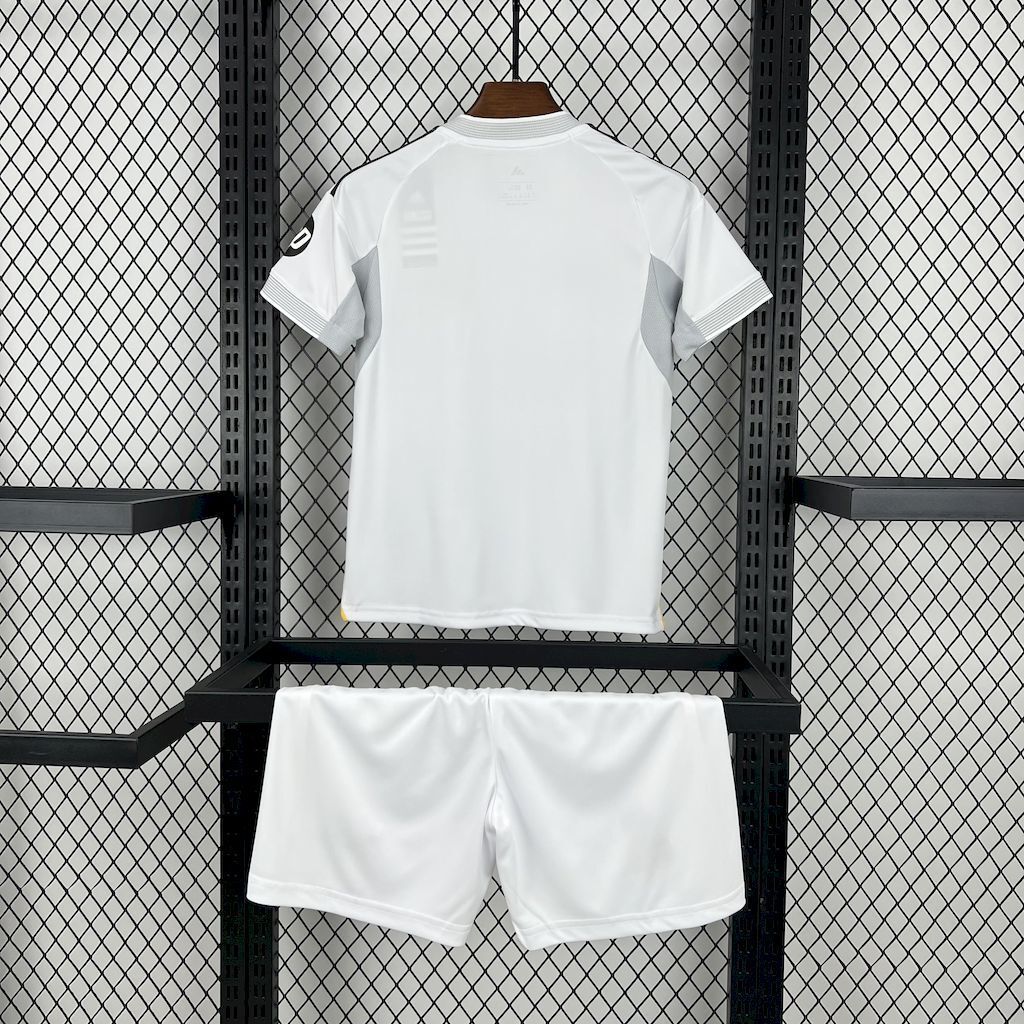 25-26 Real Madrid Home Soccer Kids Kit Jersey+Shorts - view 3