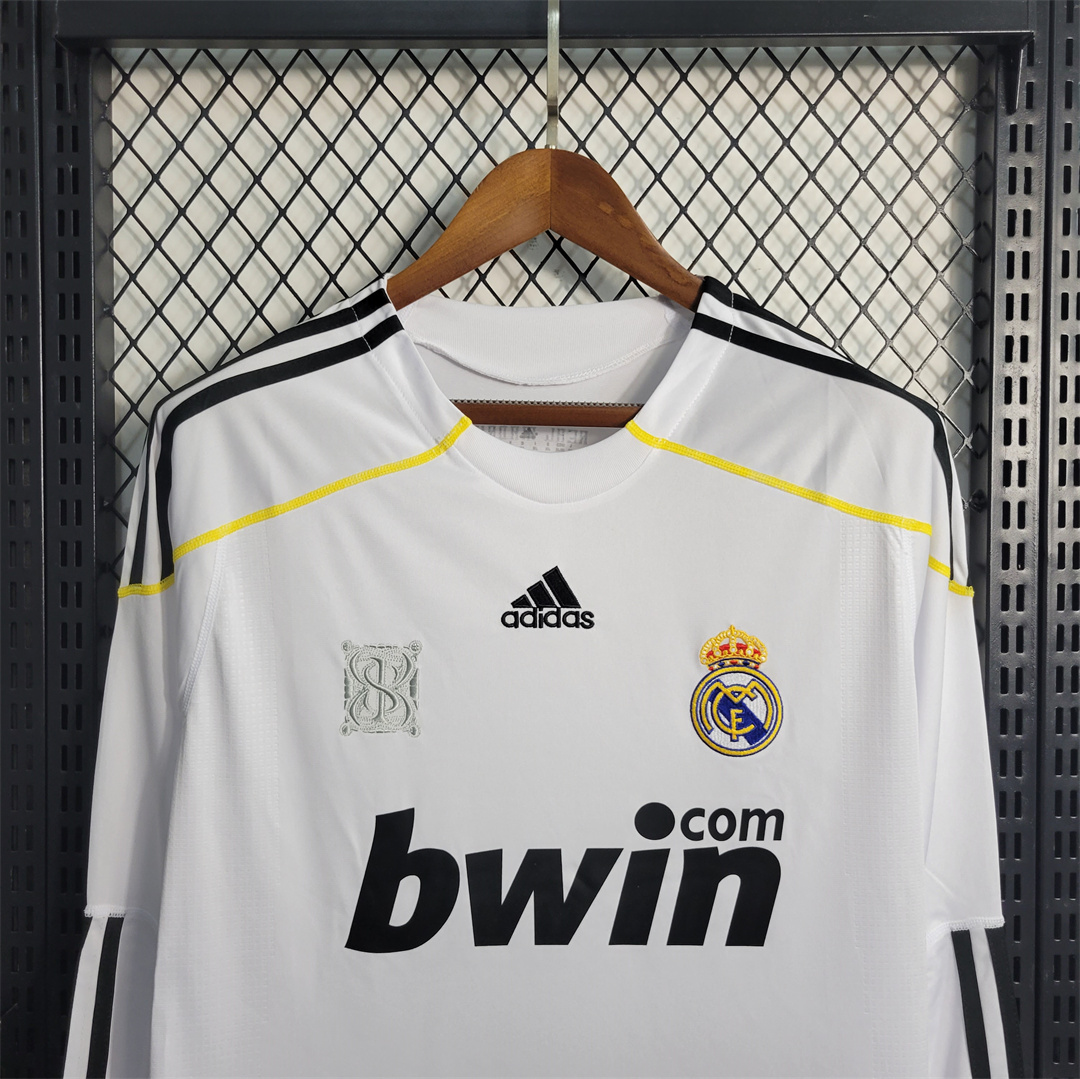 2009/10 Real Madrid Home Retro Jersey Long Sleeve - view 4