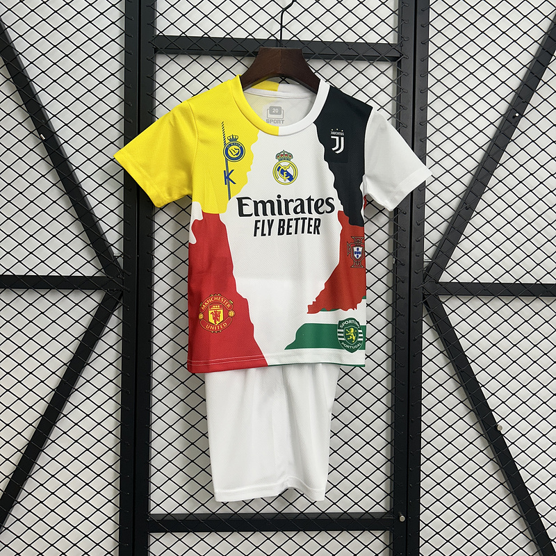 Cristiano Ronaldo Commemorative Edition Kids Kit Jersey+Shorts - view 3