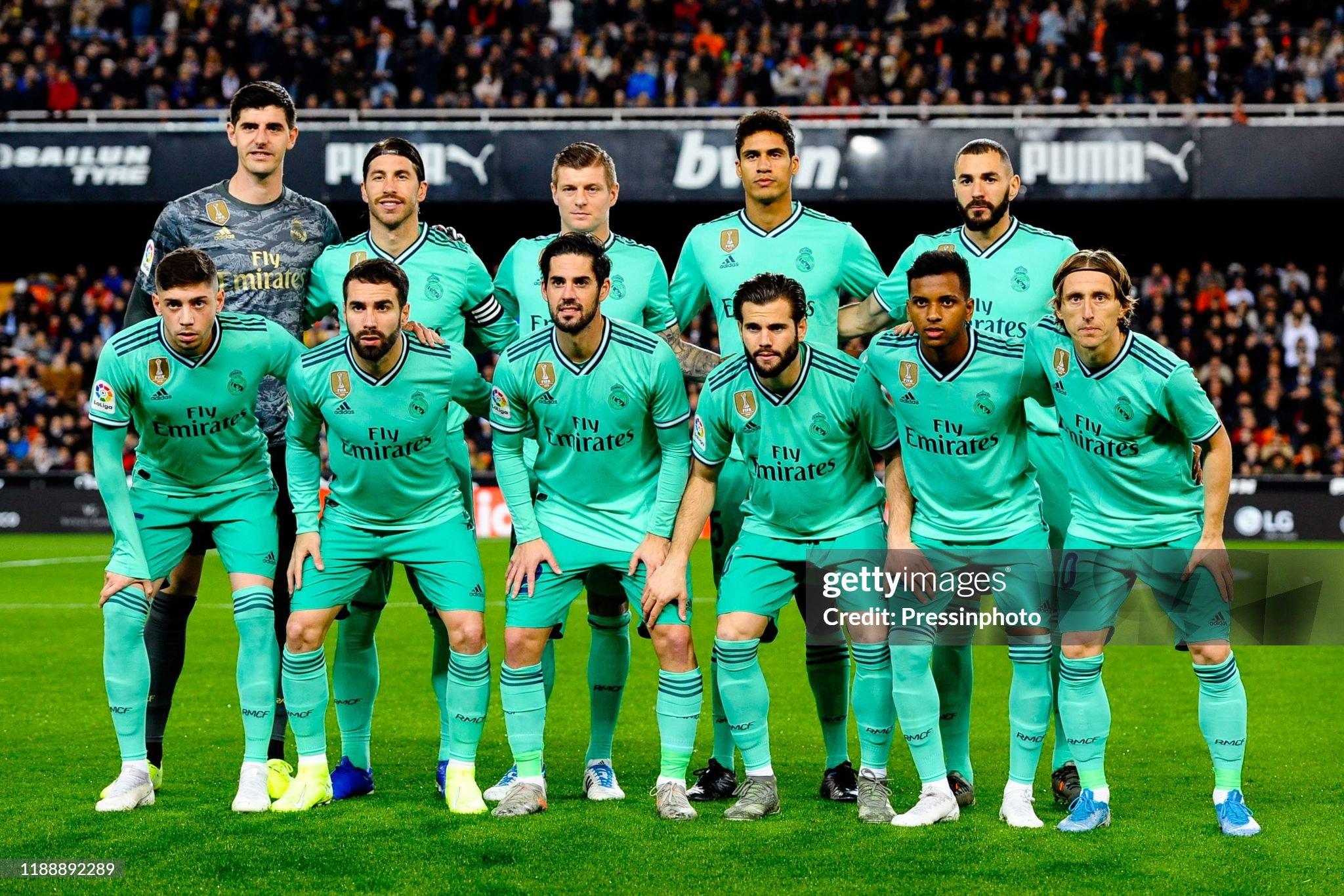 19-20 Real Madrid Second Away Retro Jersey Player version - view 18