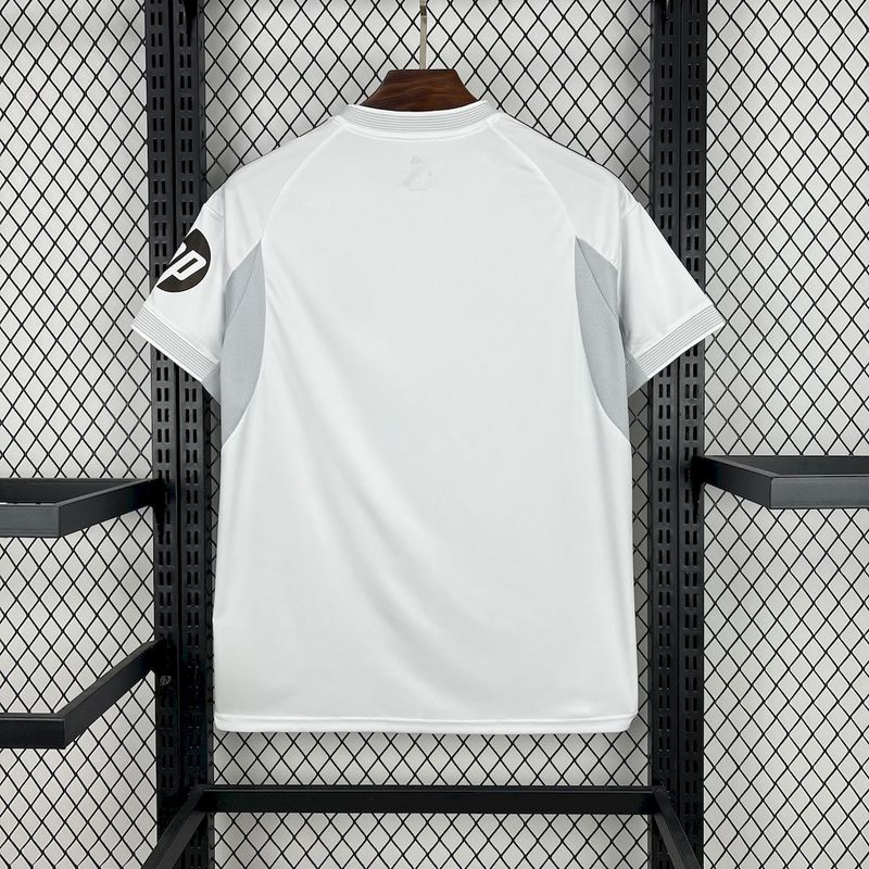25-26 Real Madrid Home Soccer Jersey - view 6