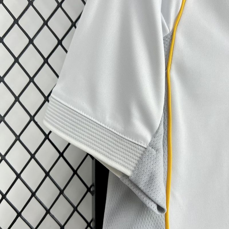 25-26 Real Madrid Home Soccer Jersey - view 8
