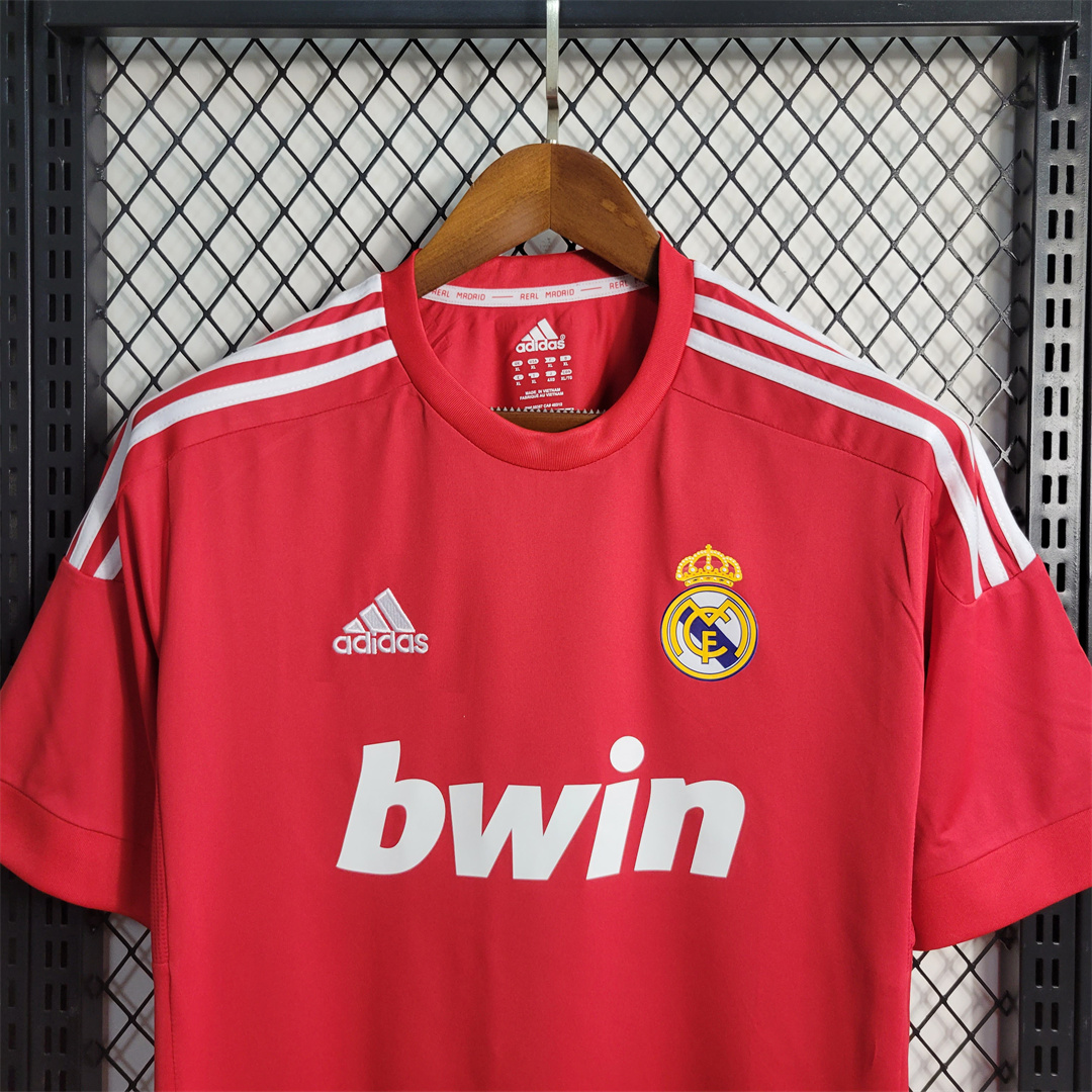 11-12 Real Madrid Away Retro Jersey - view 13